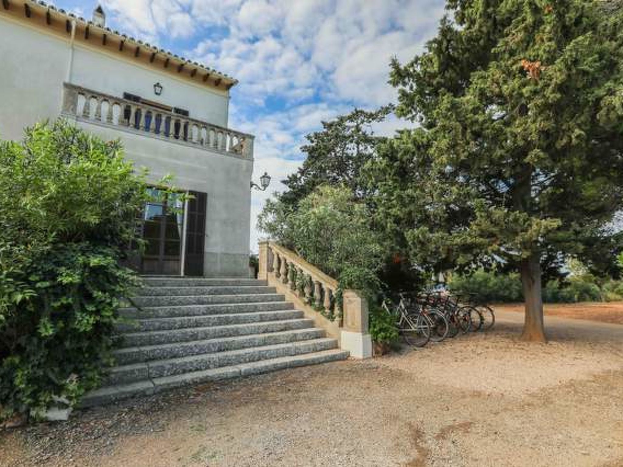 Granada - Image-tags.info