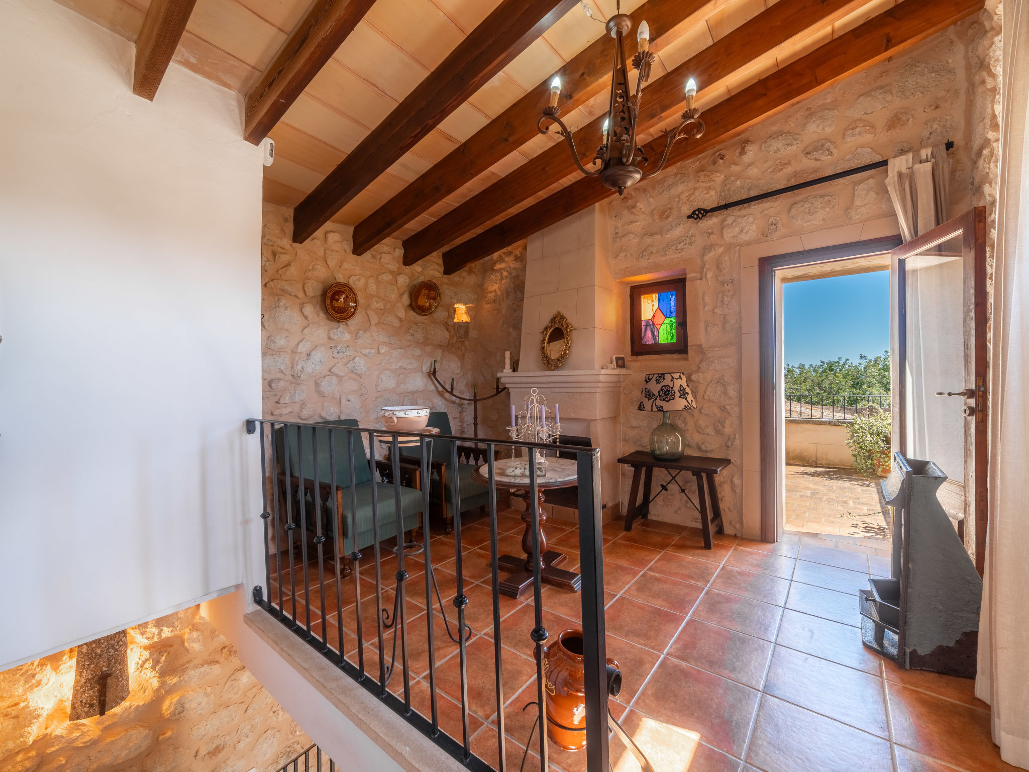 Ses Terrasses-Dedans