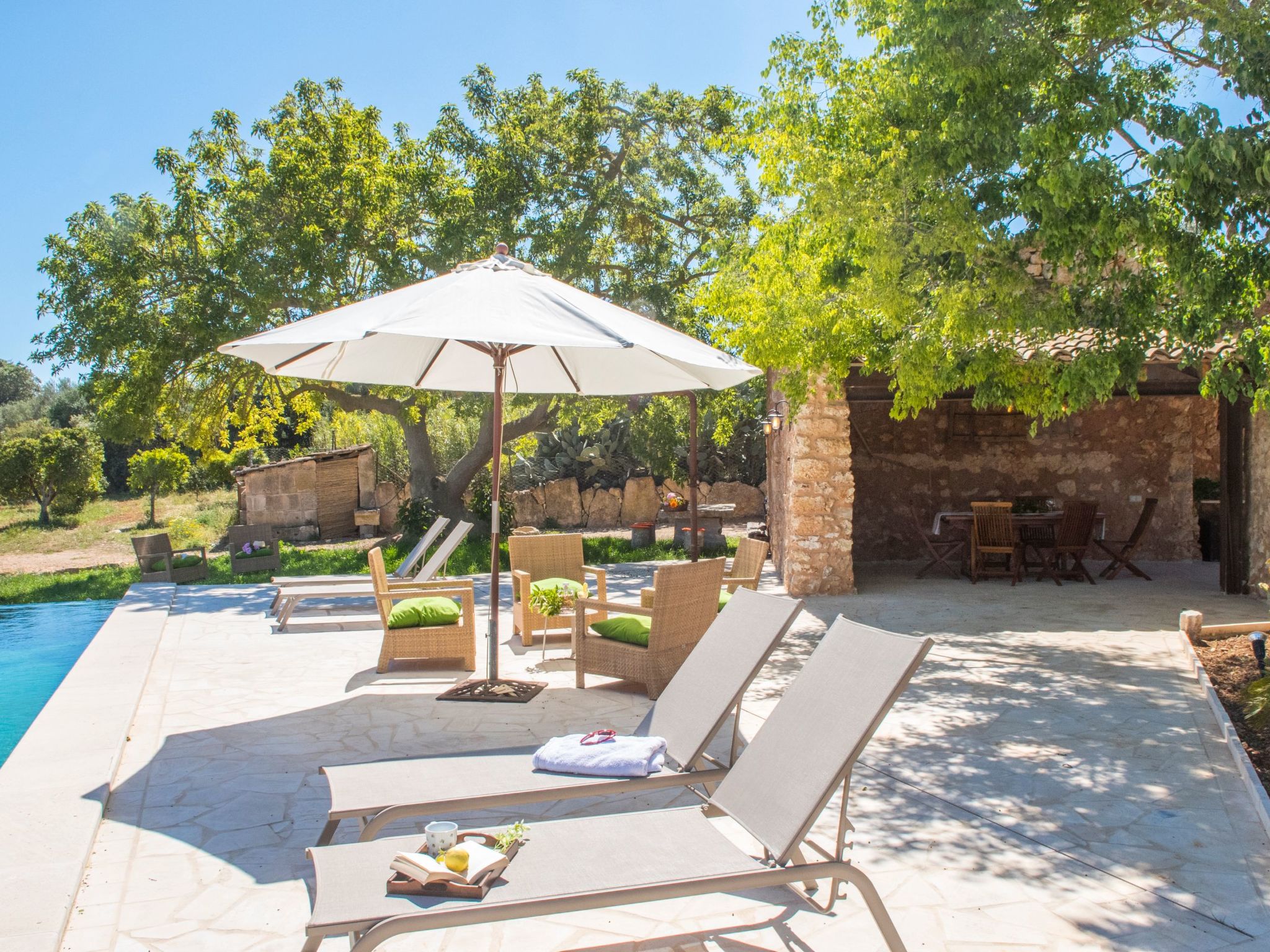 Alqueria-Image-tags.info