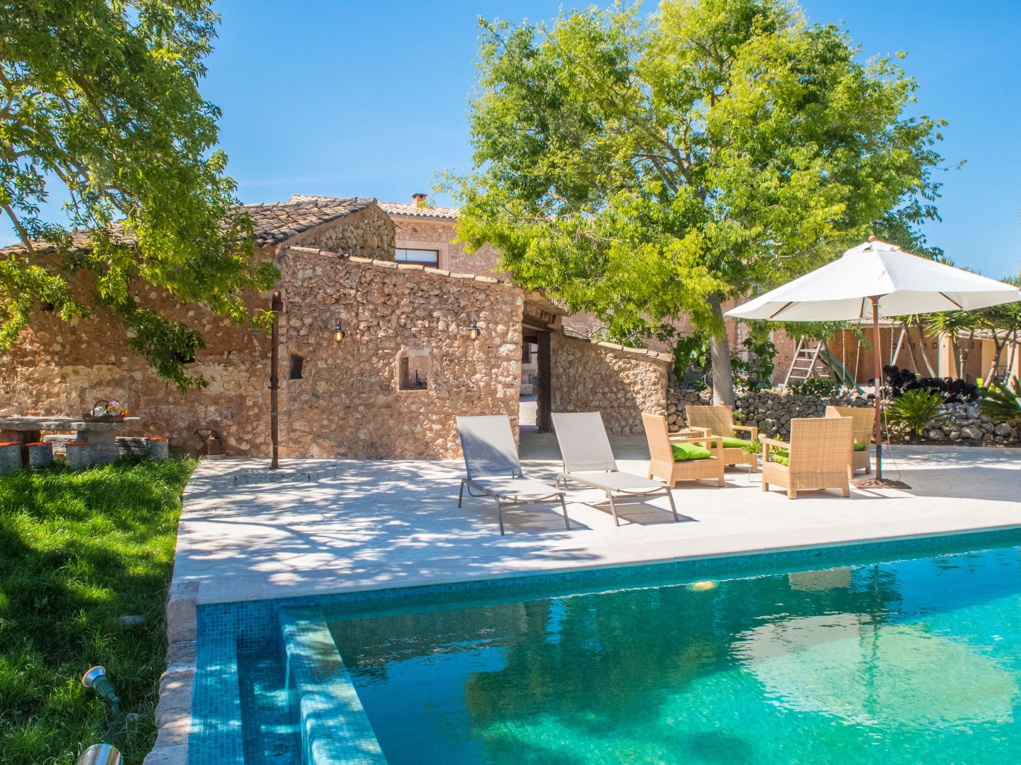 Alqueria-Image-tags.info