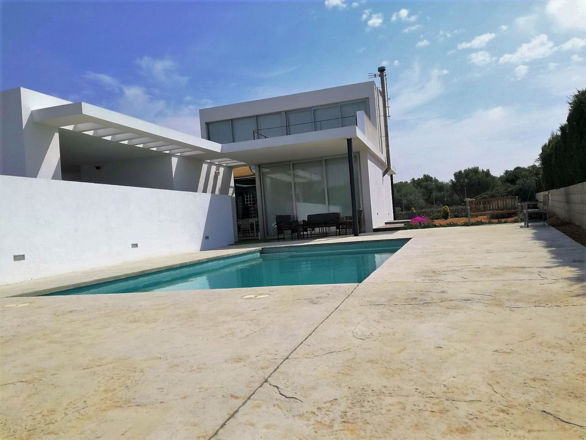 Maison Moderna Villa cerca del golf y con piscina privada, ideal para familias - ofert – Extérieur de la maison, photo 26 sur 46