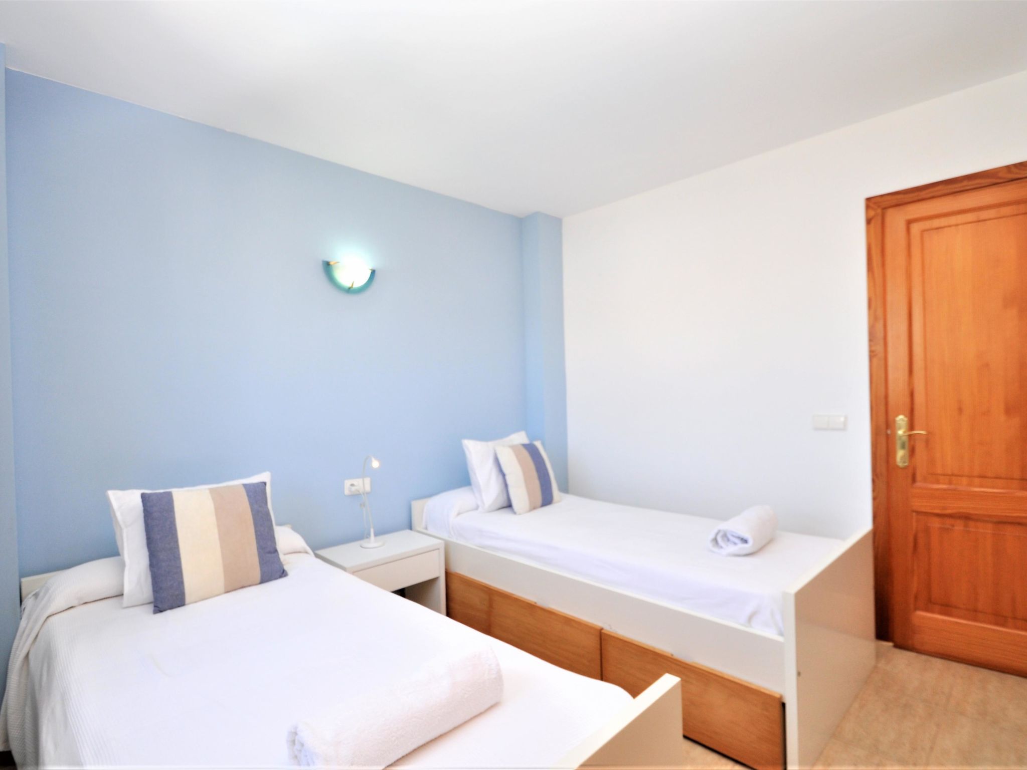 VILLA HUGO Casa en zona residencial tranquila Bahía Grande con Piscina Privada. - Inside