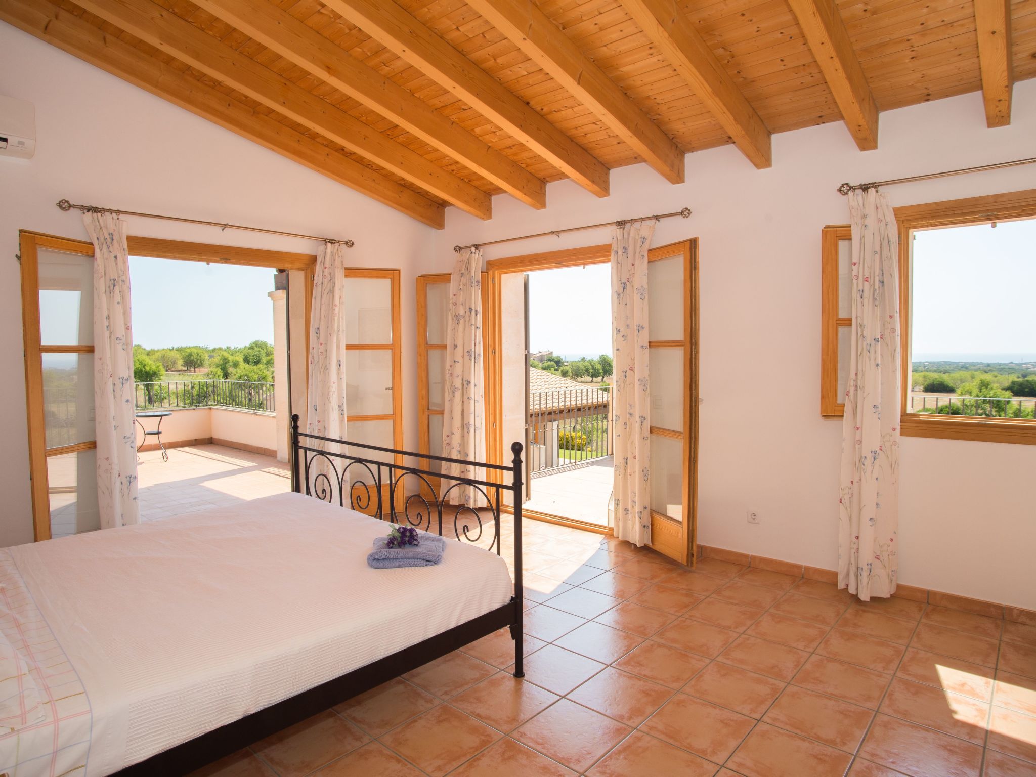 Romana-Image-tags.info