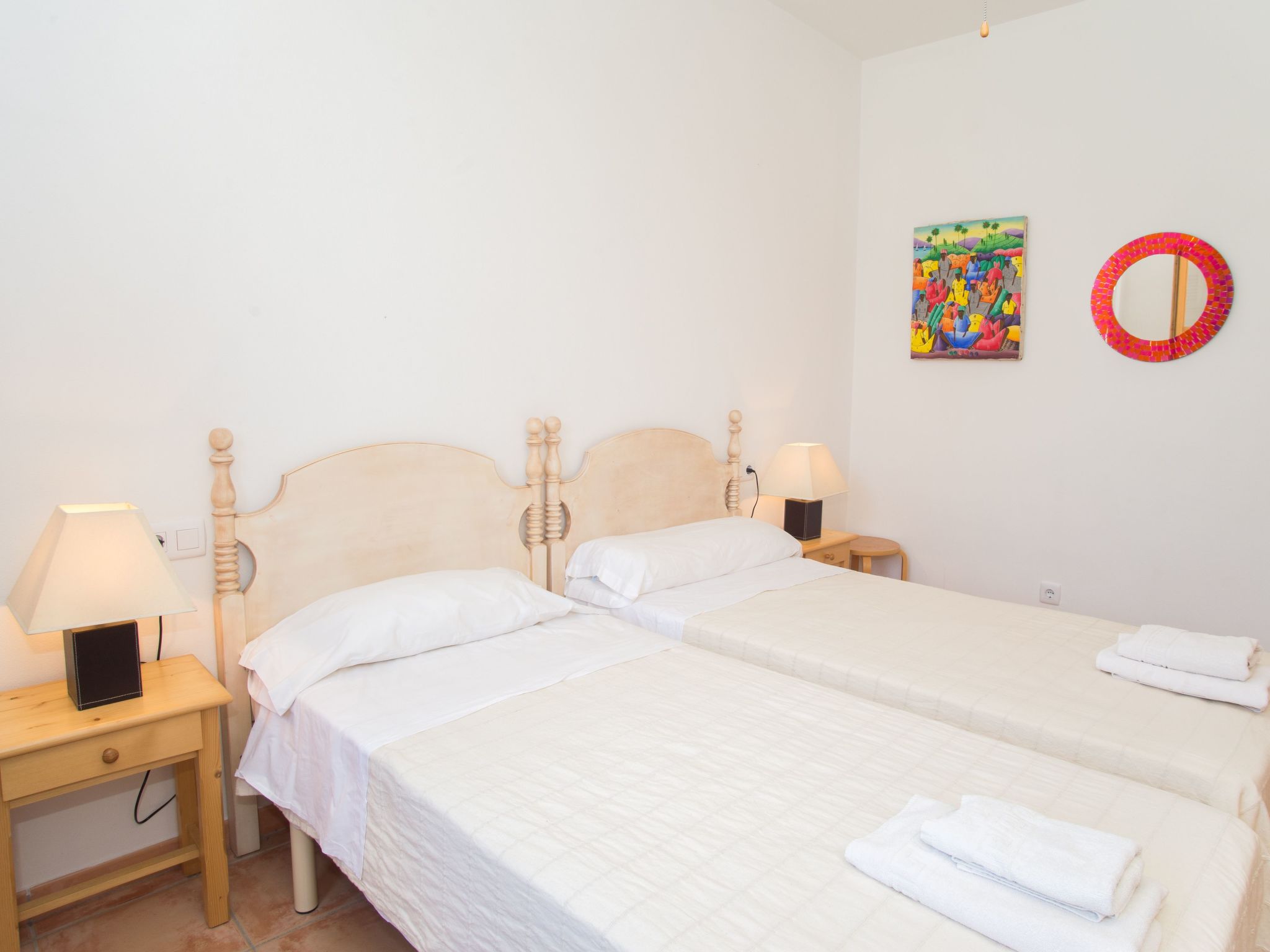 Romana-Image-tags.info