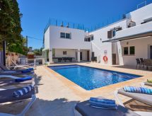 Guadi: Ruime familievilla aan zee met privézwembad in Santanyí, Mallorca - thumbnail 2