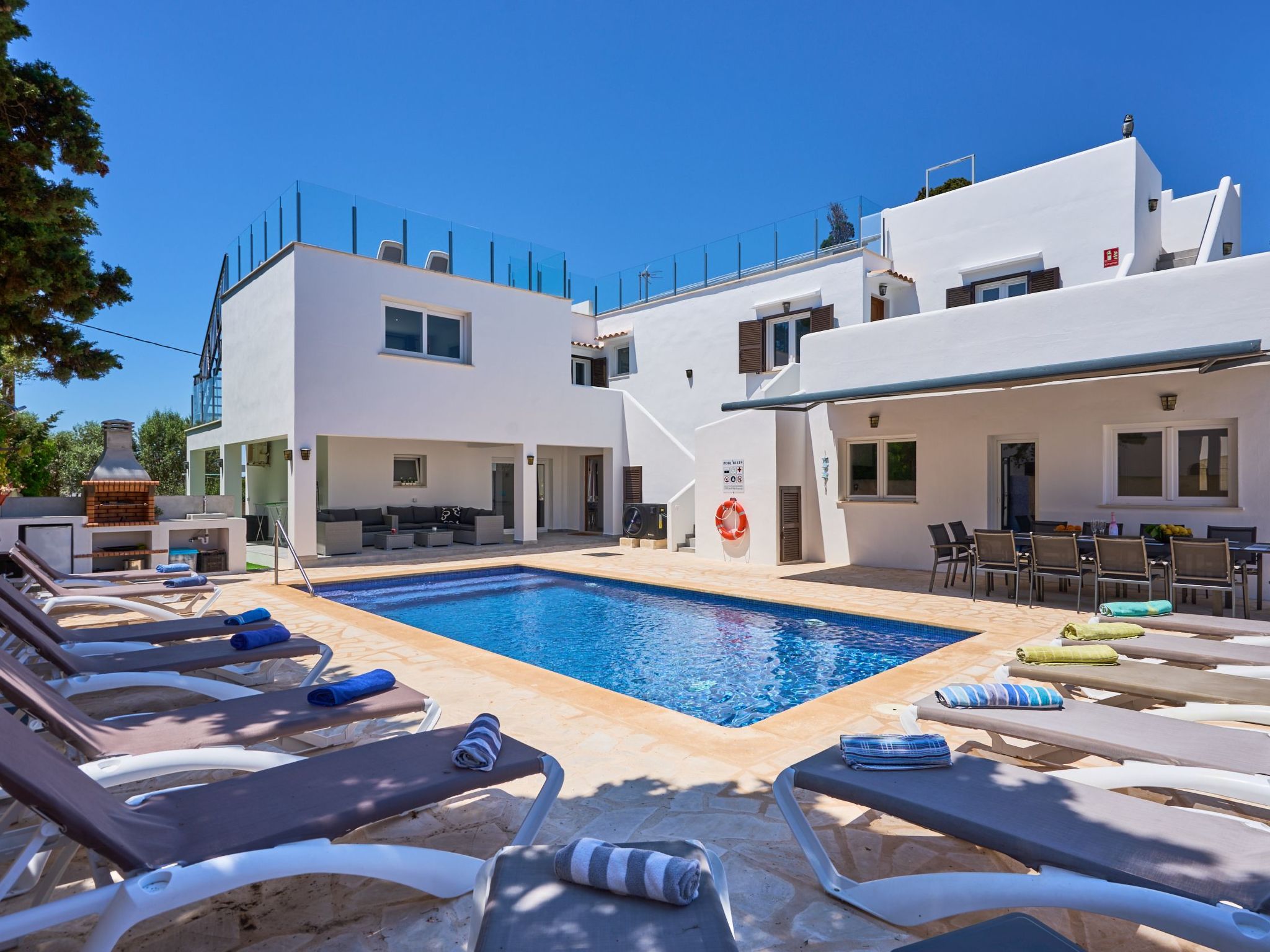 Guadi-Image-tags.info