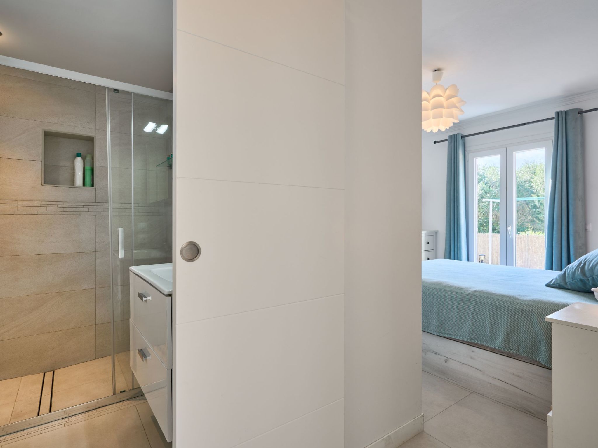 Guadi-Image-tags.info