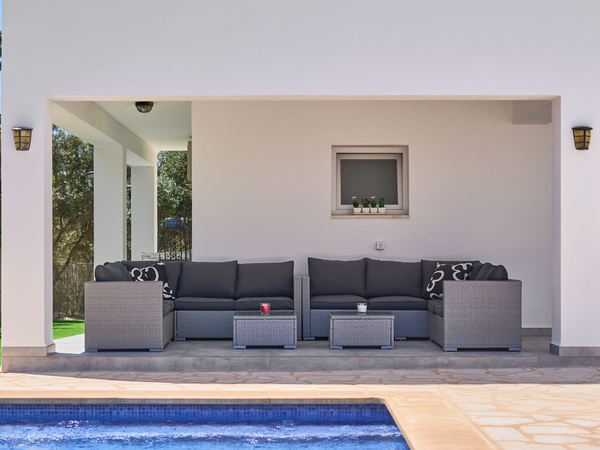 Guadi-Image-tags.info