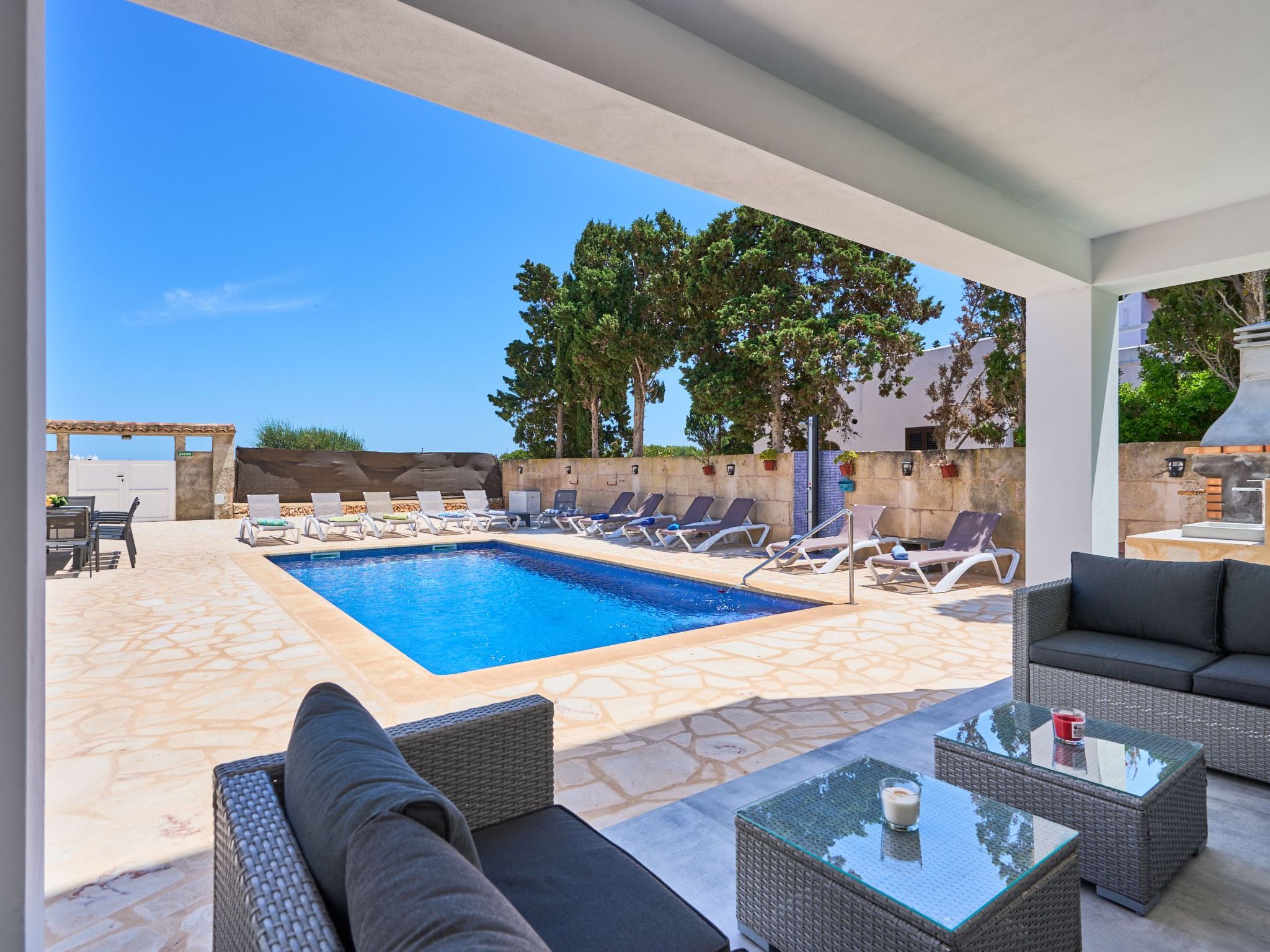 Guadi-Image-tags.info