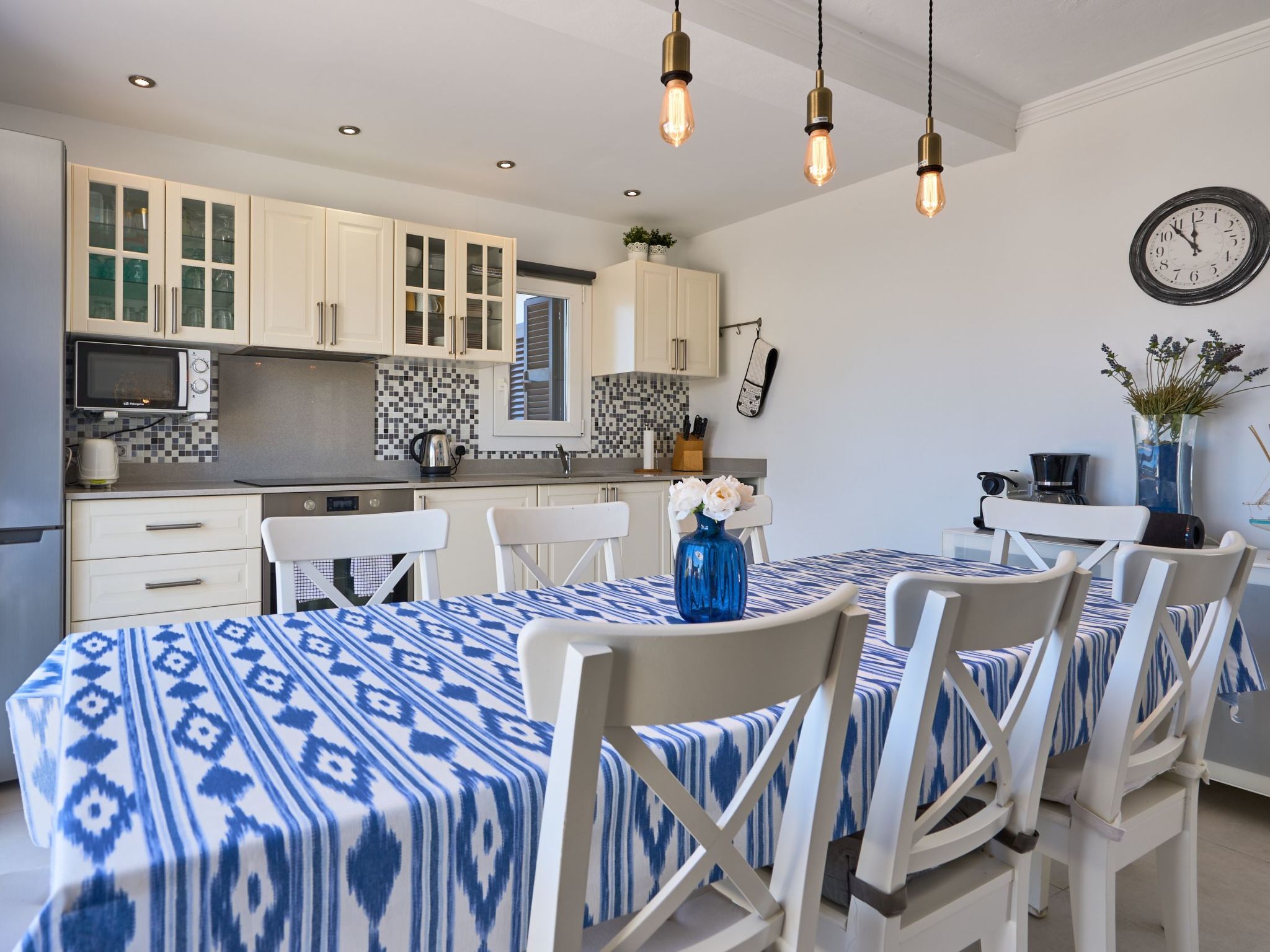 Guadi-Image-tags.info