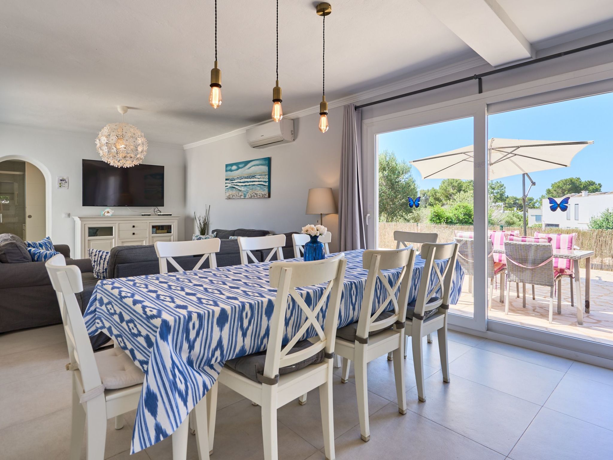 Guadi-Image-tags.info