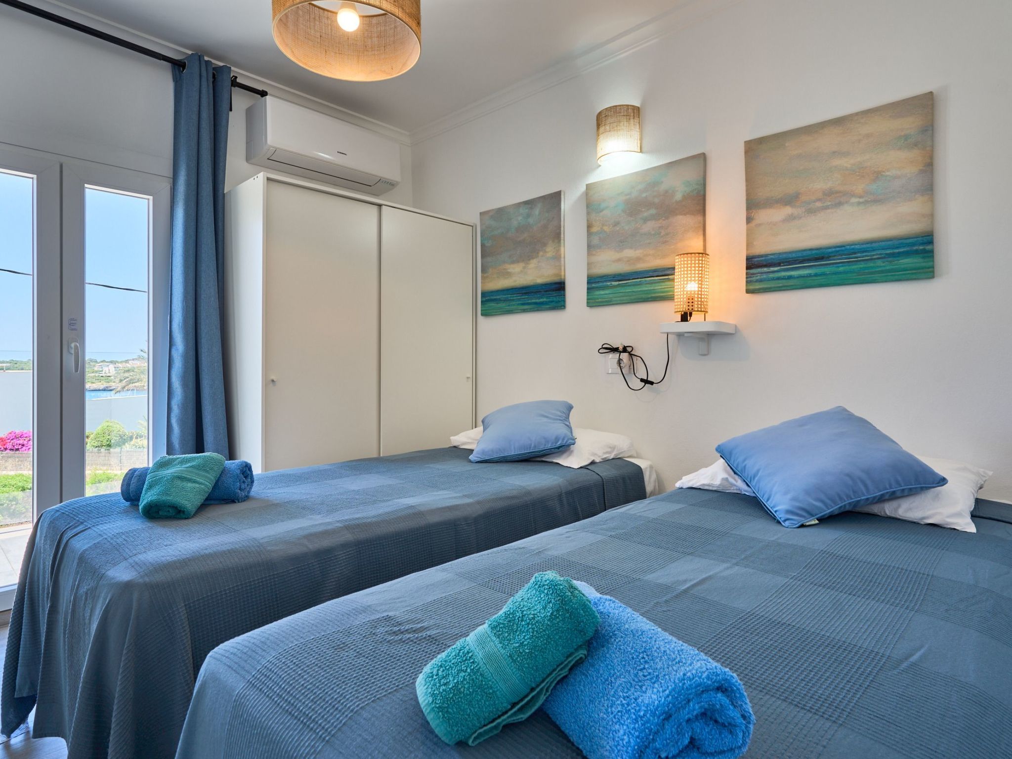 Guadi-Image-tags.info