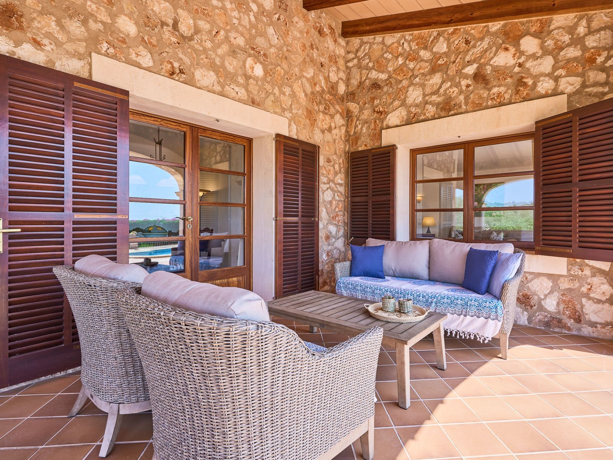 Pujolet-Image-tags.info