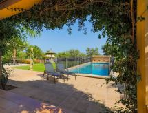 Vrijstaande villa Parra met privézwembad op 22.000m² terrein bij Santanyí - thumbnail 2
