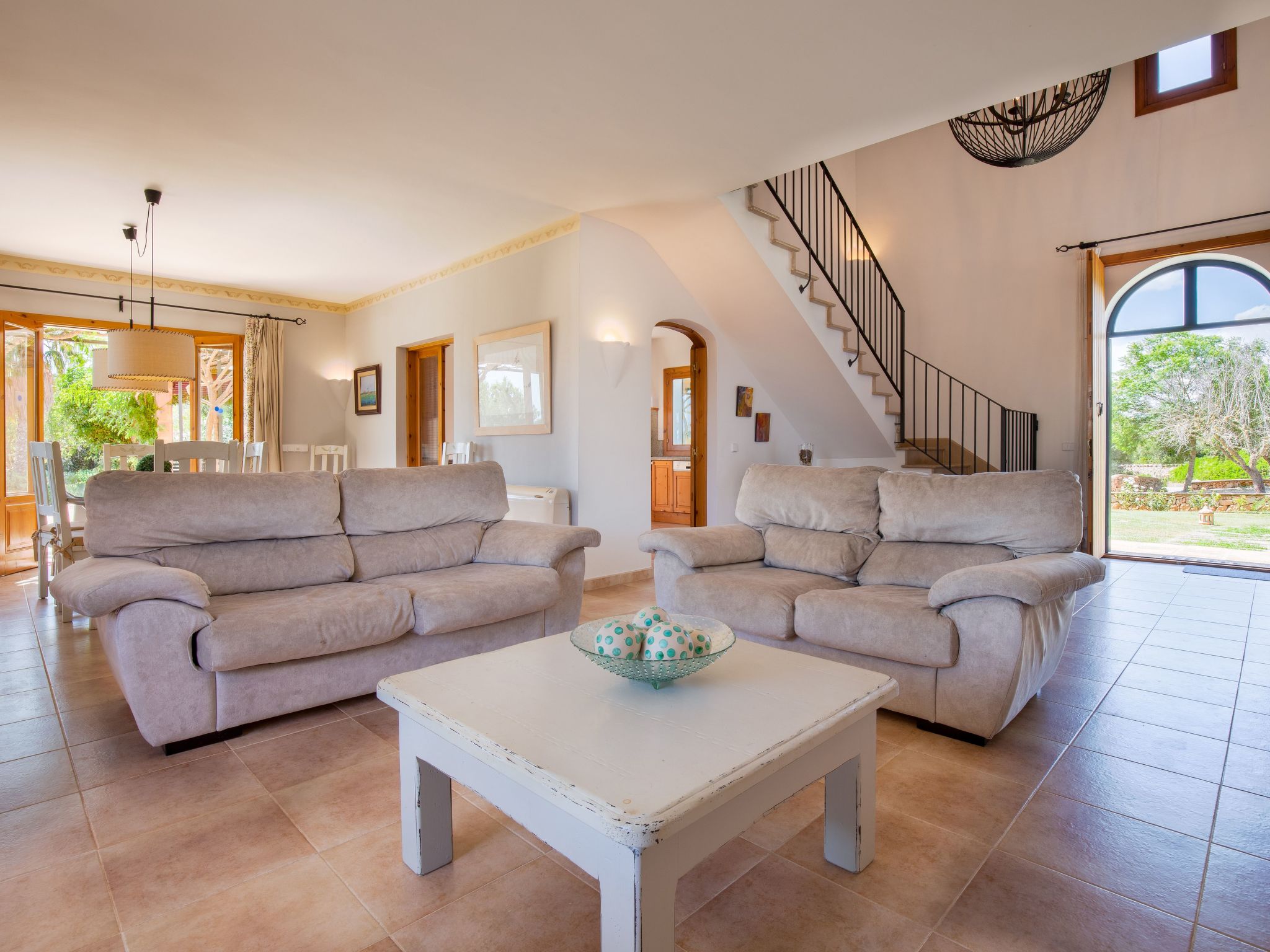 Parra-Image-tags.info