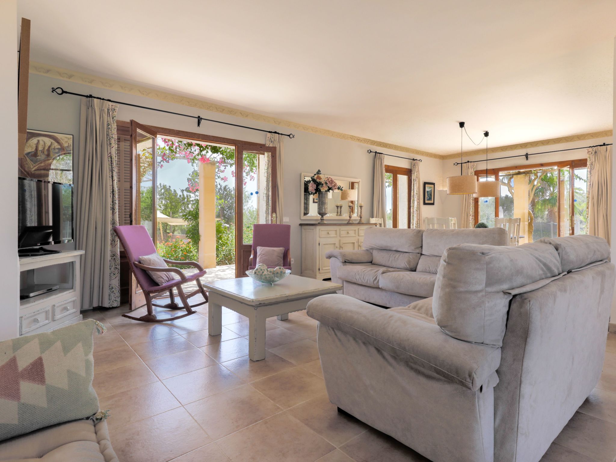 Parra-Image-tags.info