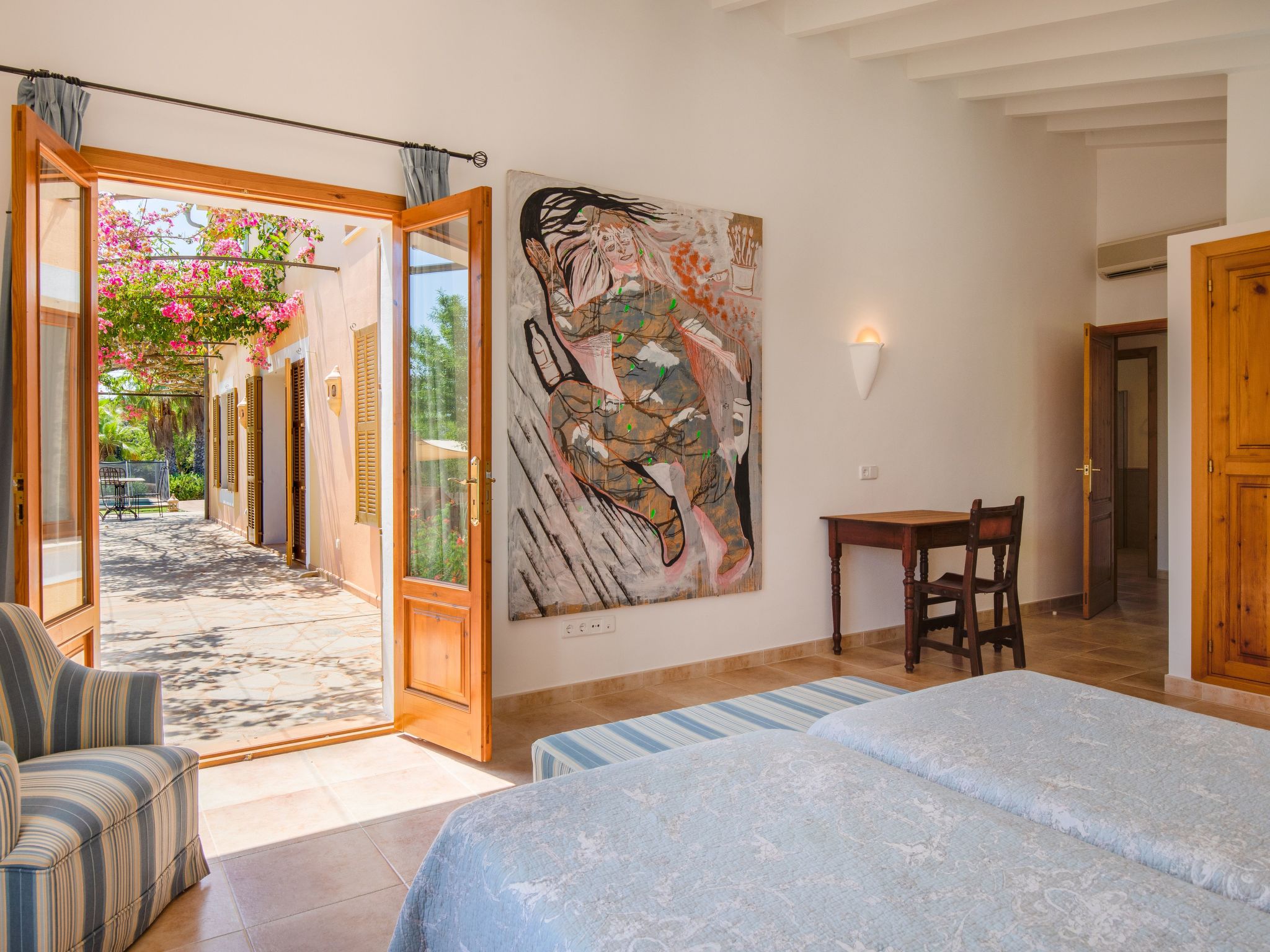 Parra-Image-tags.info