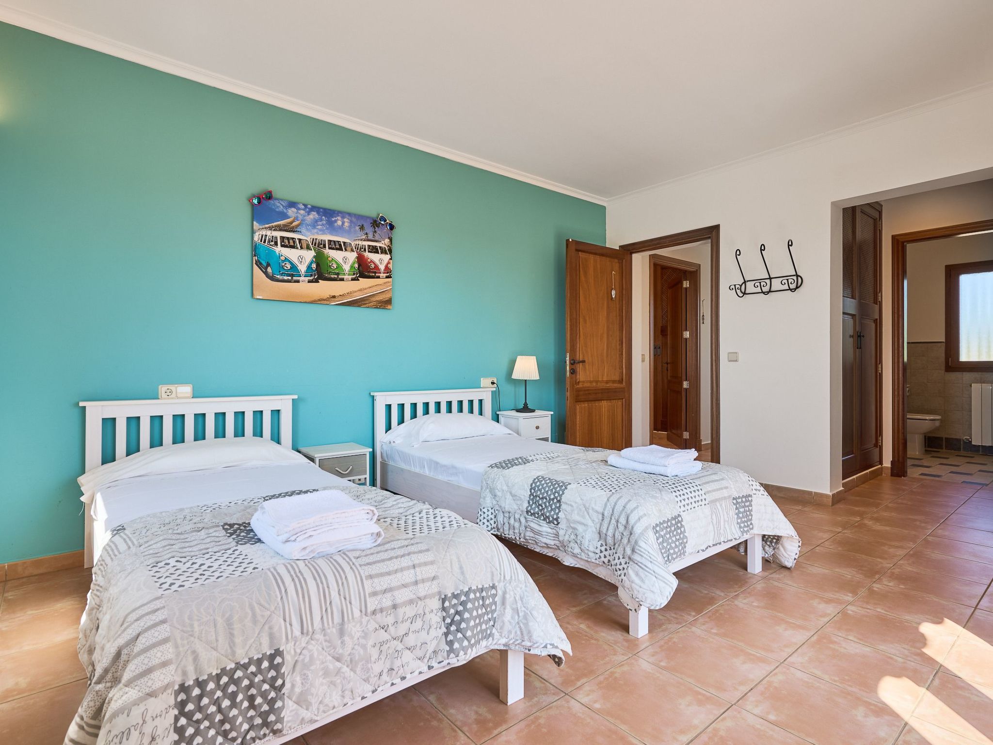 Miralu-Image-tags.info