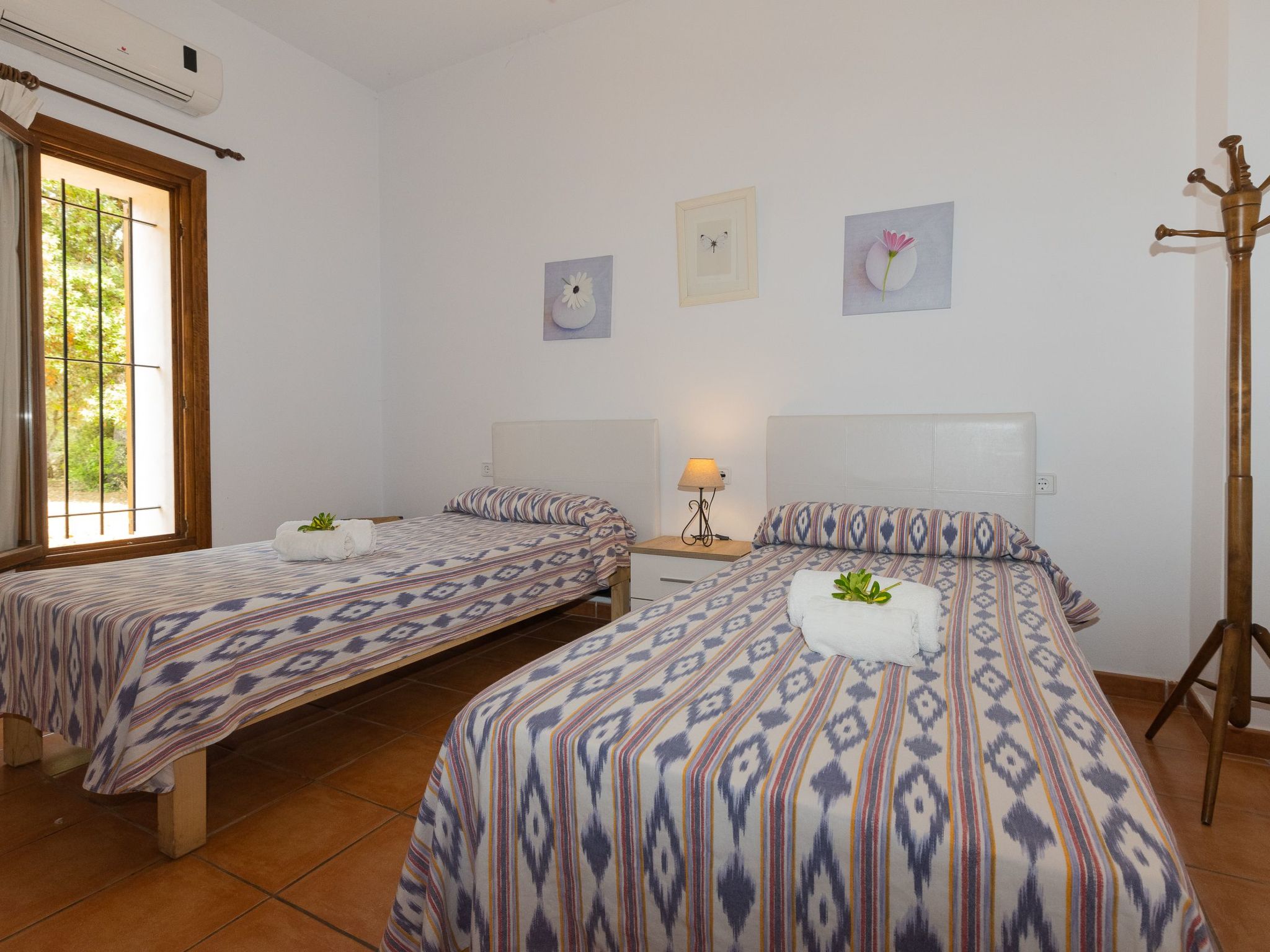 Angoixes-Image-tags.info