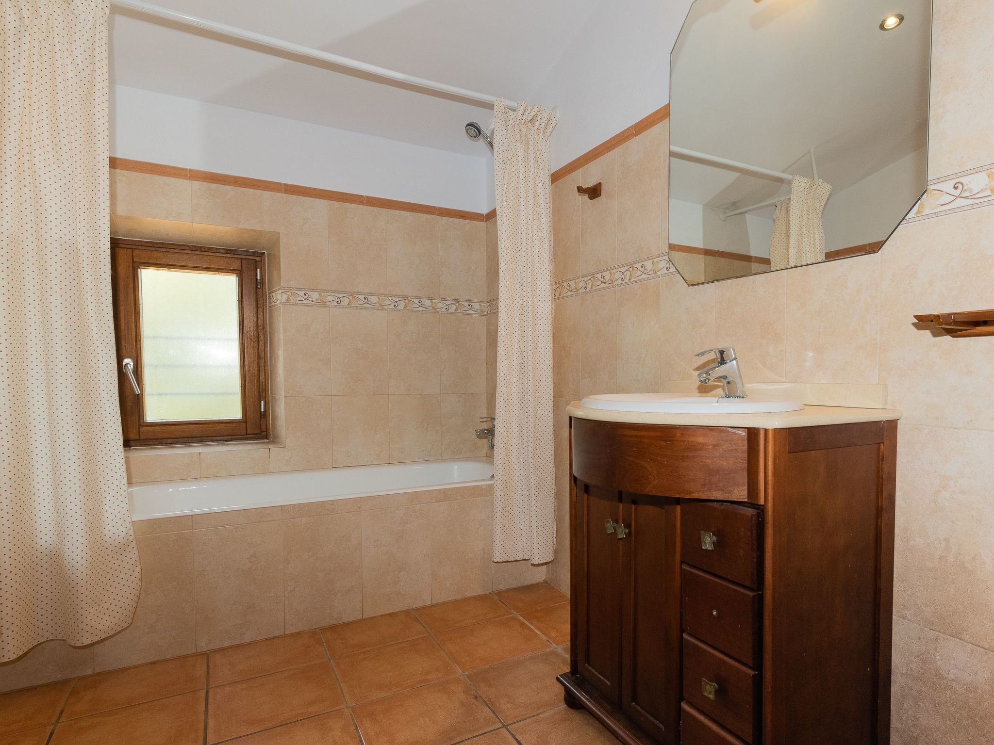 Angoixes-Image-tags.info