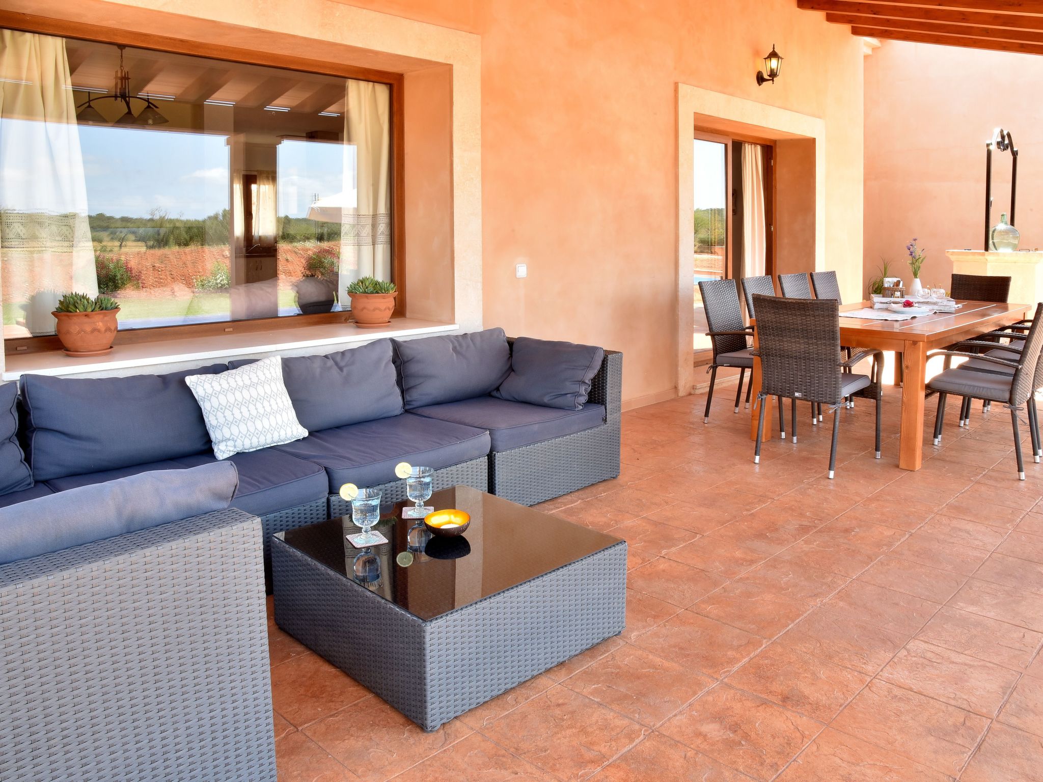 Xorca-Image-tags.info