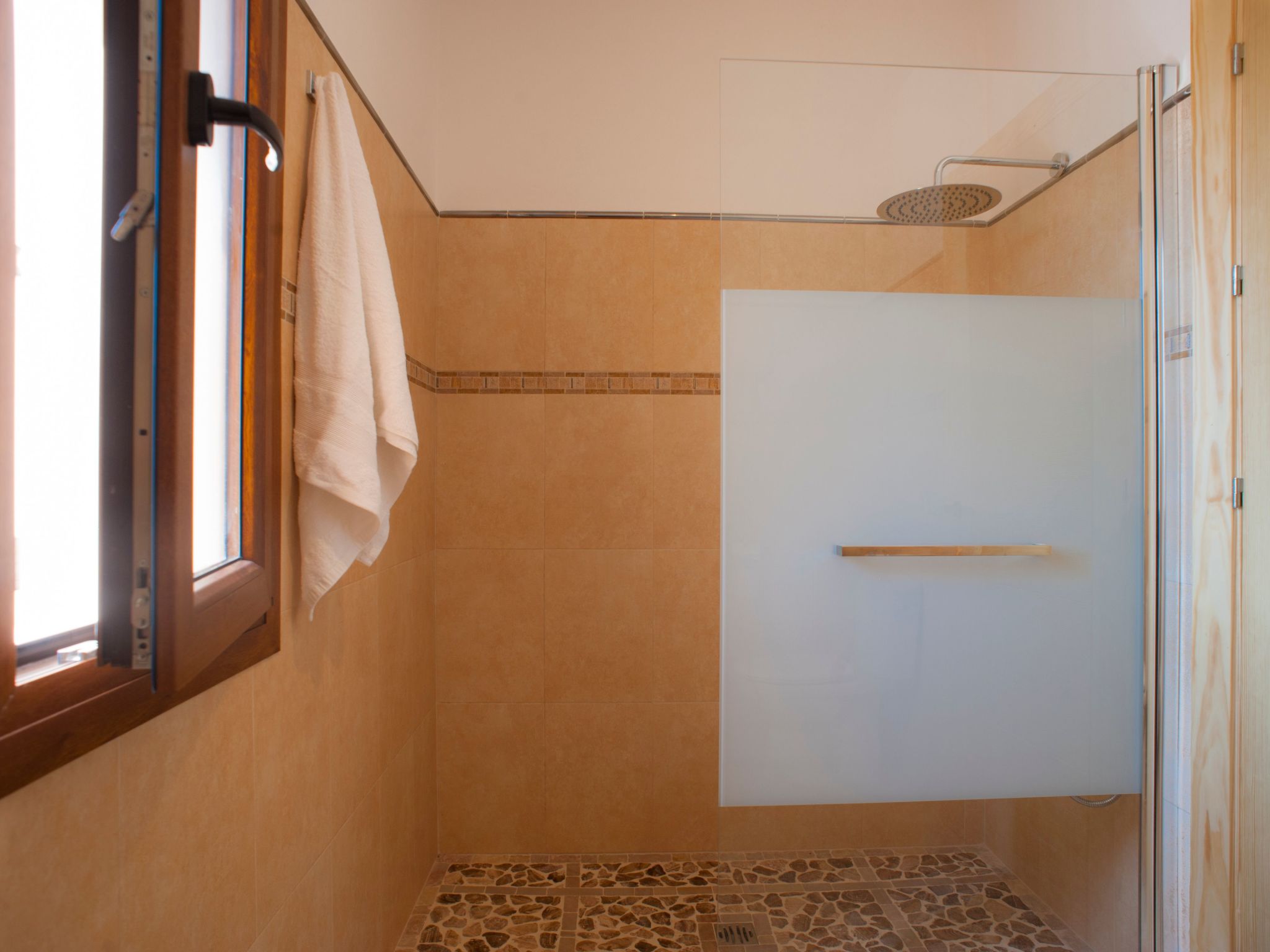 Xorca-Image-tags.info