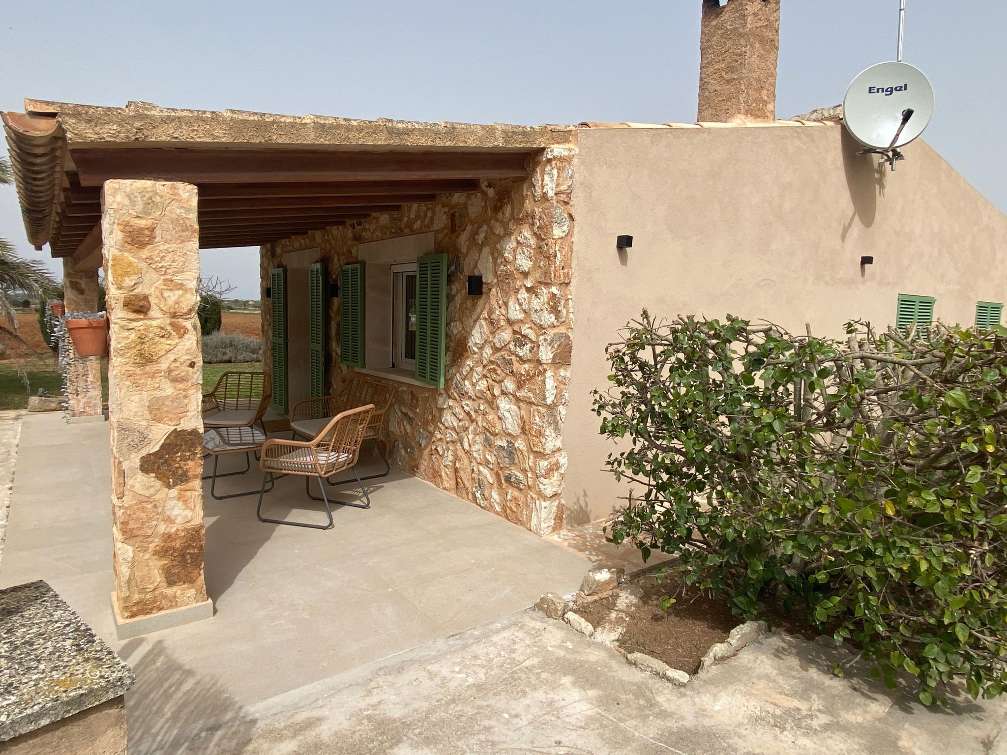 Idyllische Finca mit Garten und Pool-Dedans