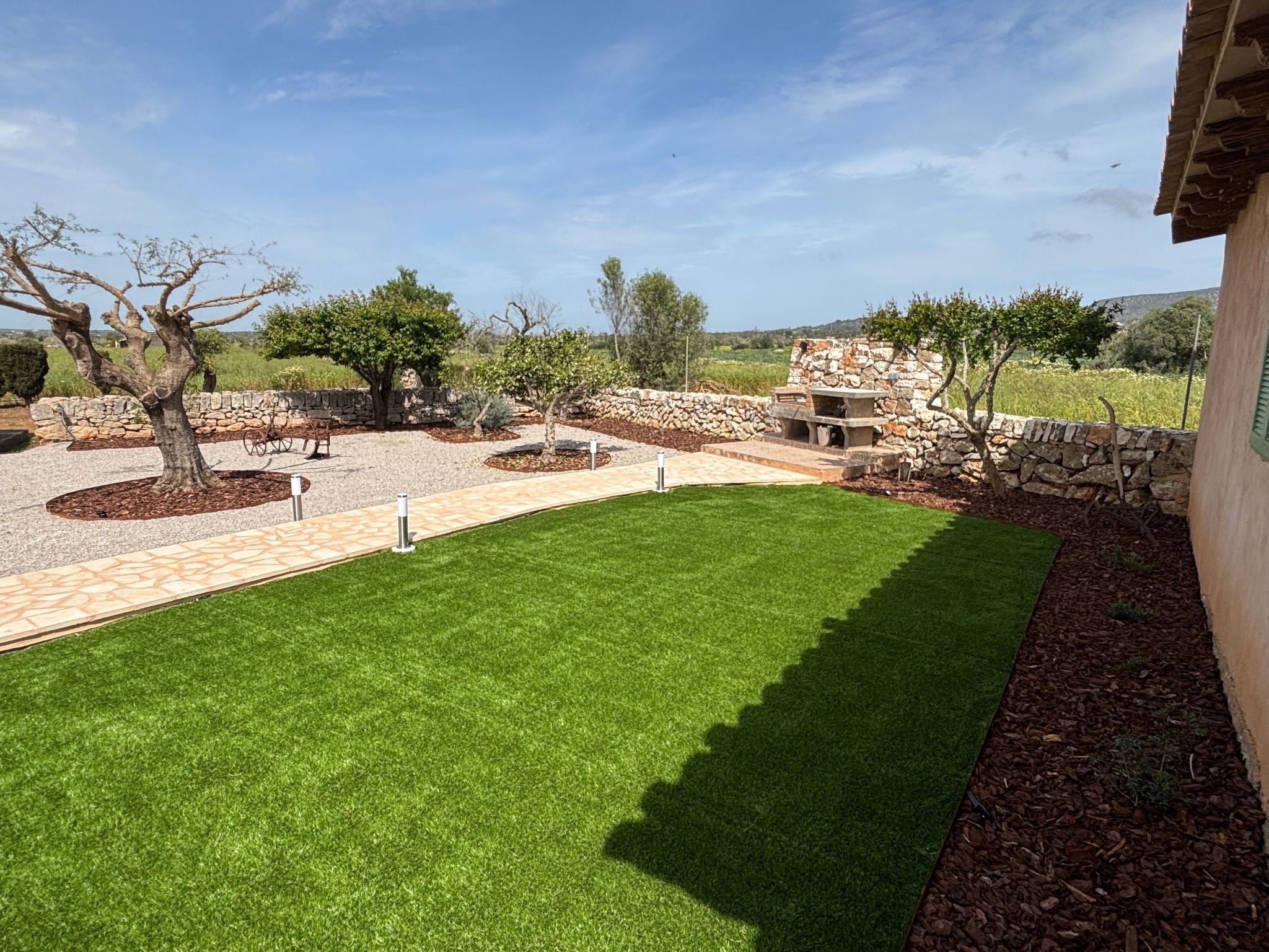 Idyllische Finca mit Garten und Pool-Dedans