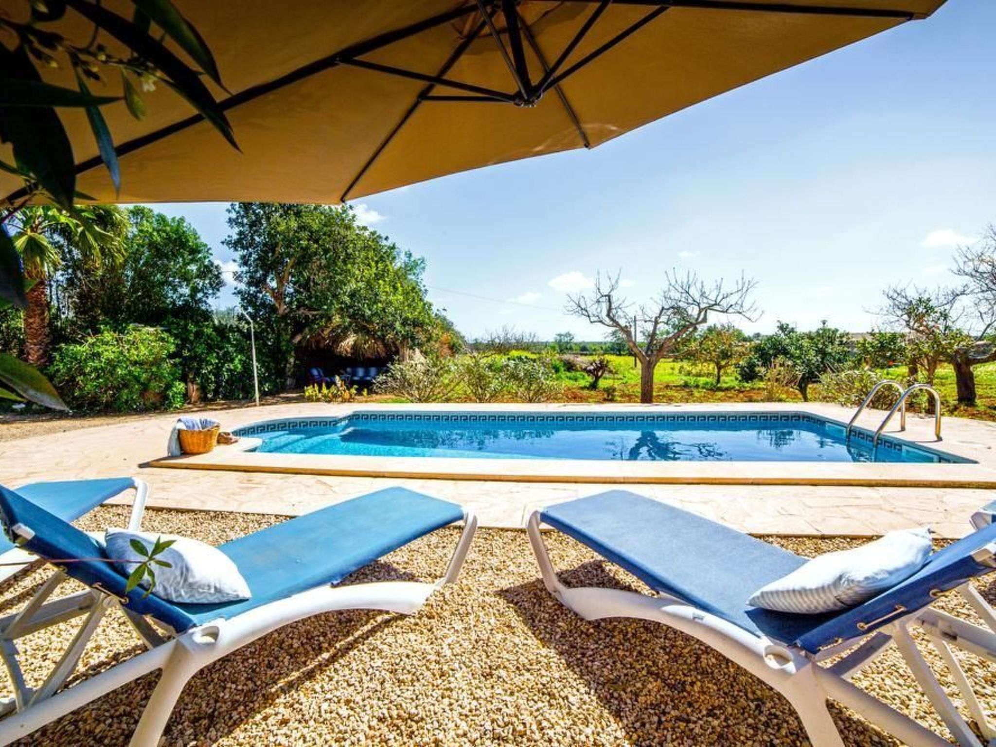 Vakantiehuis met omheinde tuin in Santanyí (Spanje) 1 hond is welkom