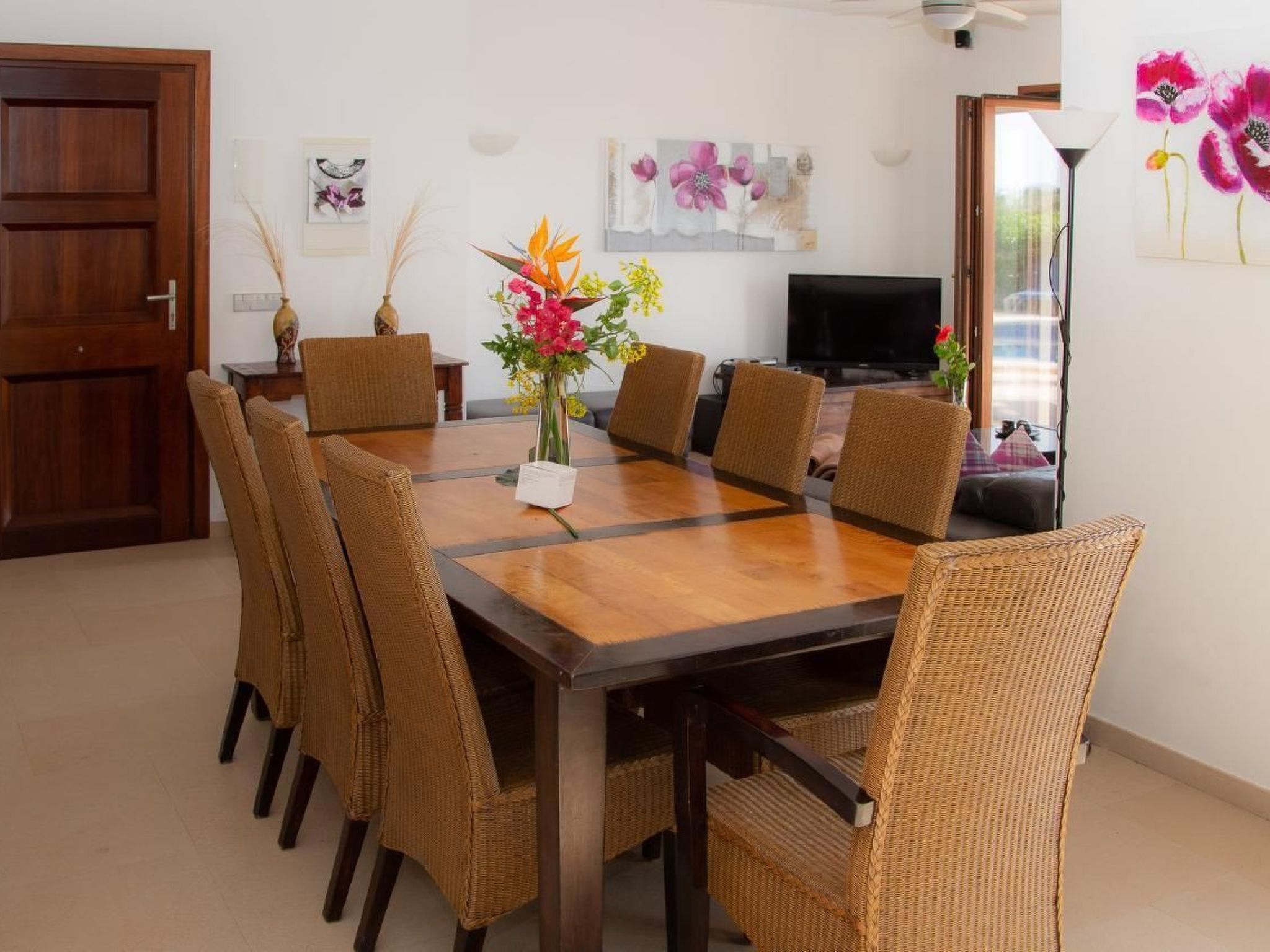 Villa Amarador-Image-tags.info