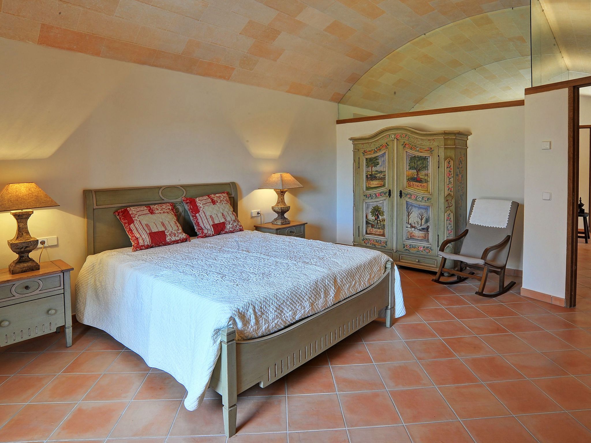 Moli-Image-tags.info