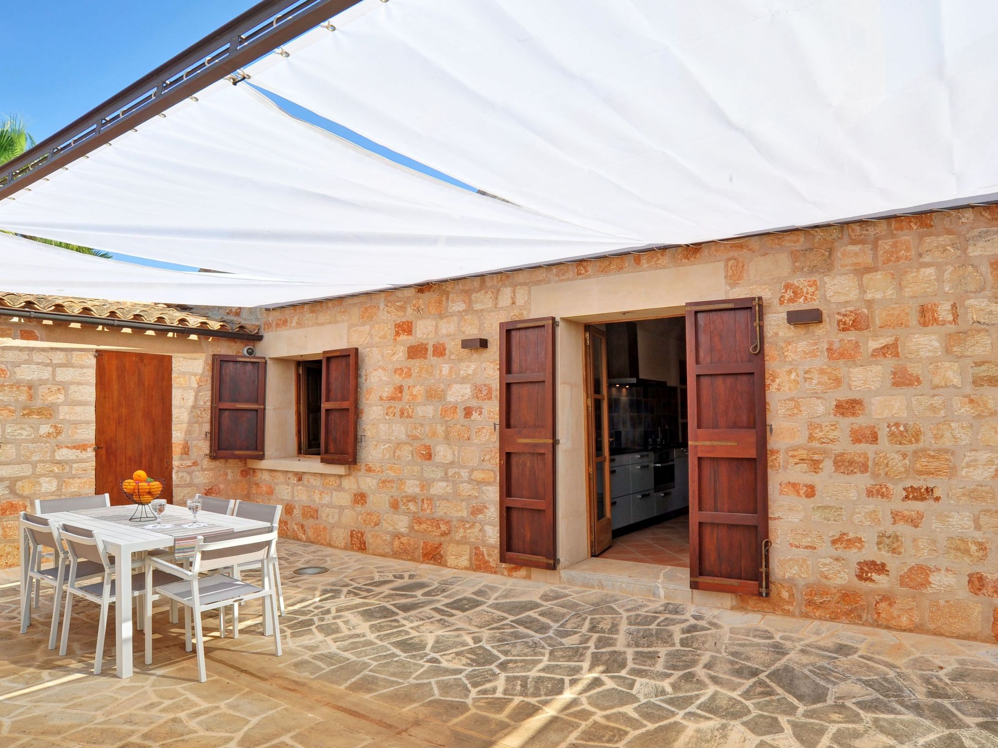 Moli-Image-tags.info