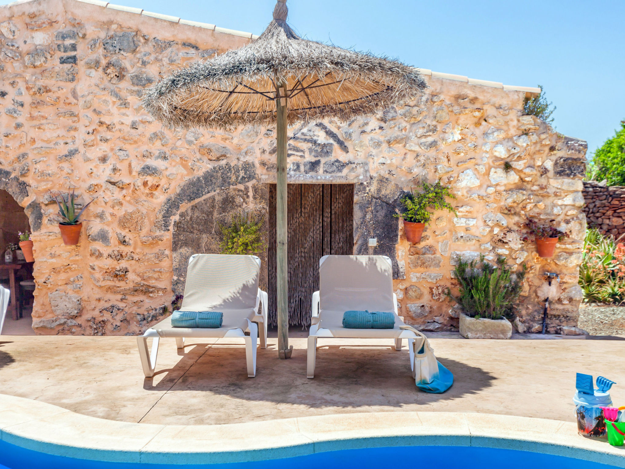 Casa Antigua