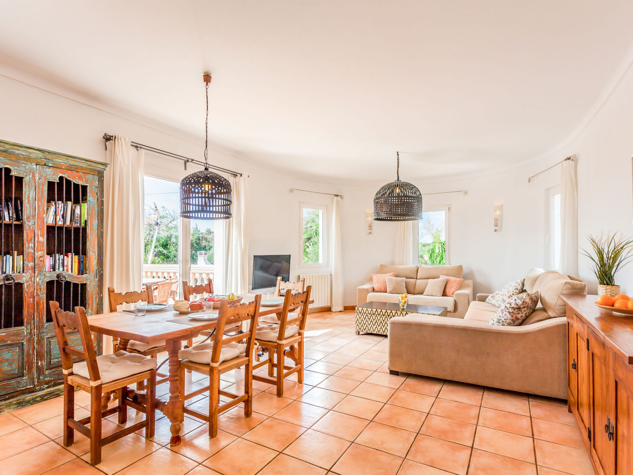 Villa Can Flores - Binnen