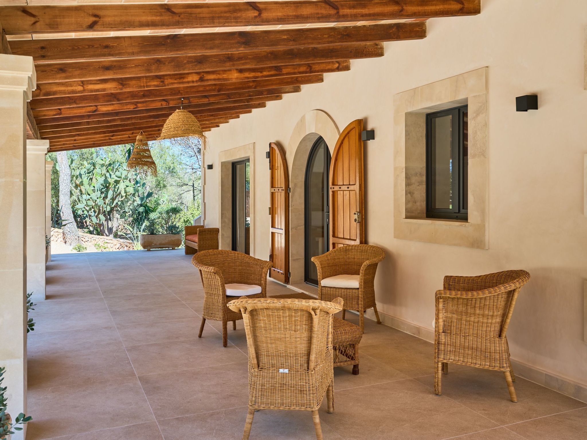 Rotes-Image-tags.info