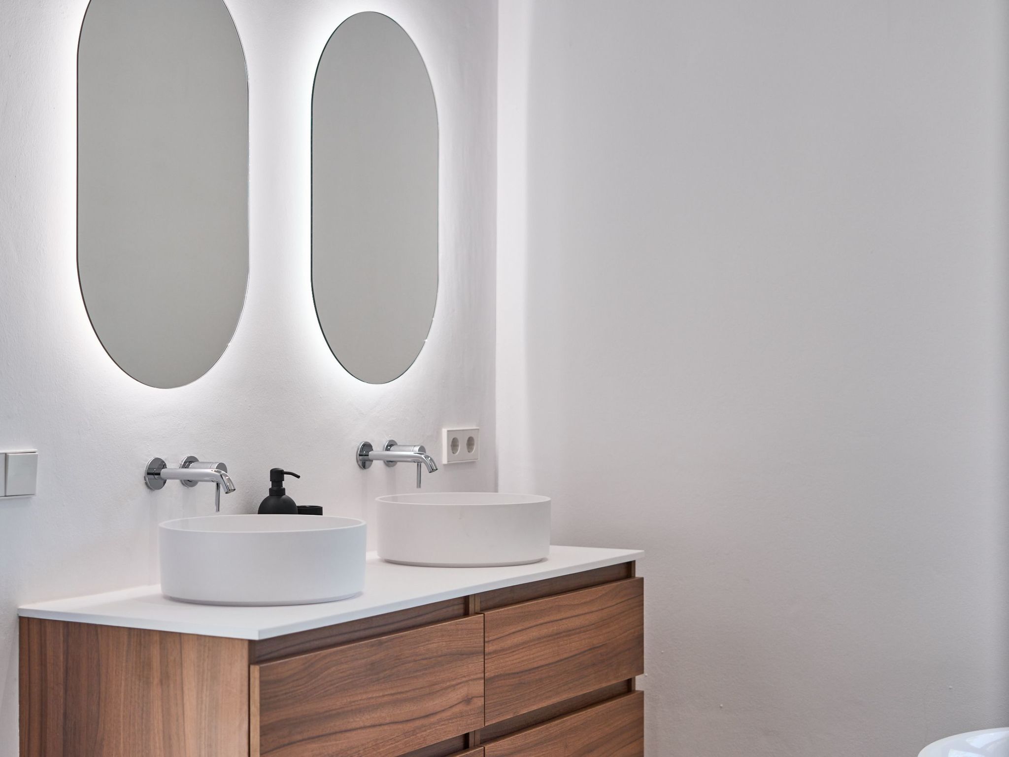 Rotes-Image-tags.info