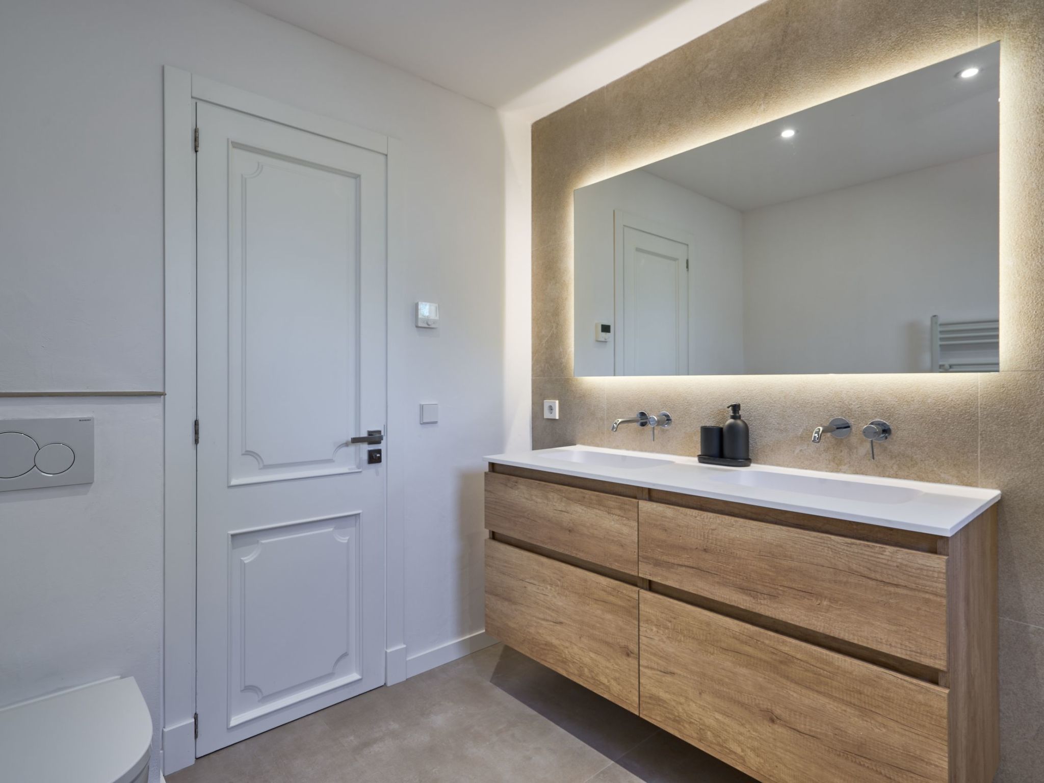 Rotes-Image-tags.info