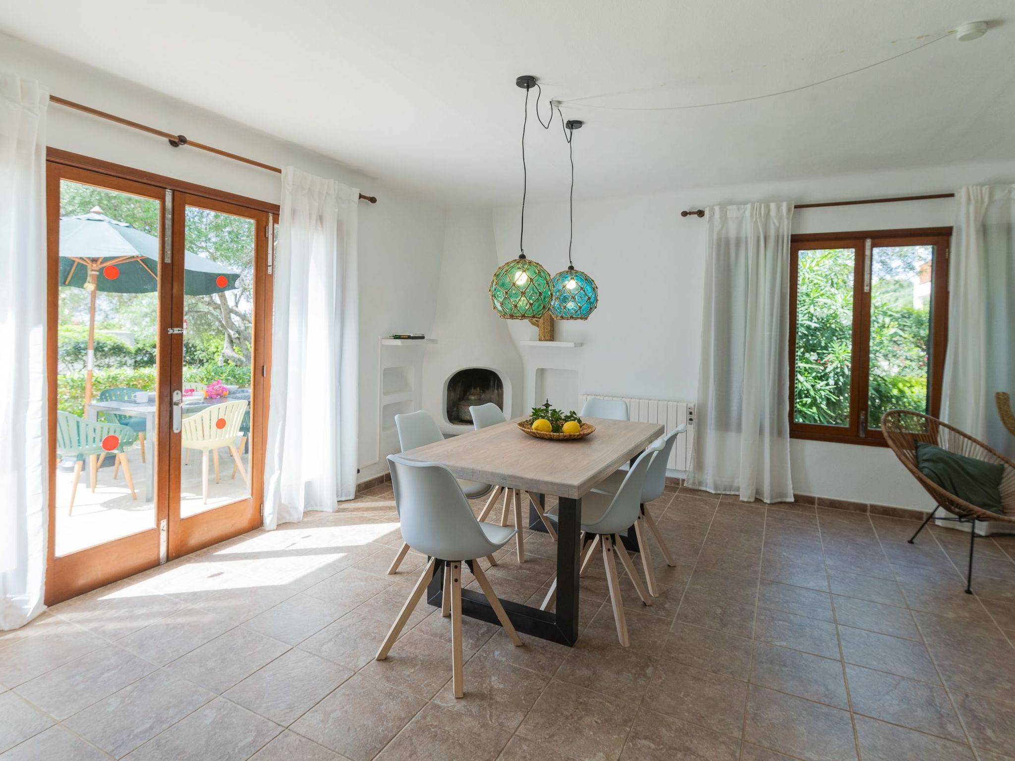 Dora-Image-tags.info