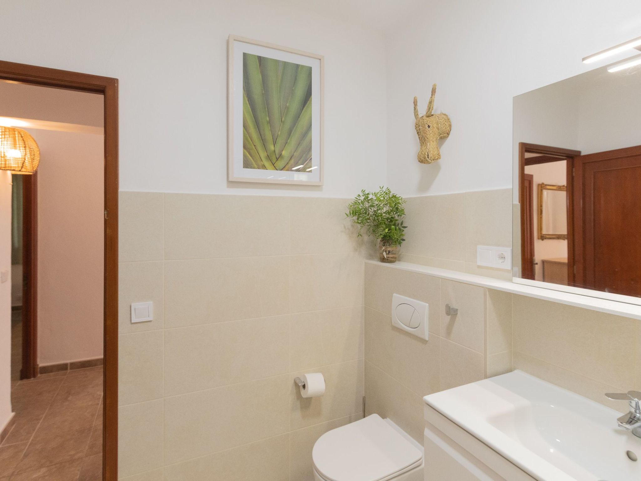 Dora-Image-tags.info