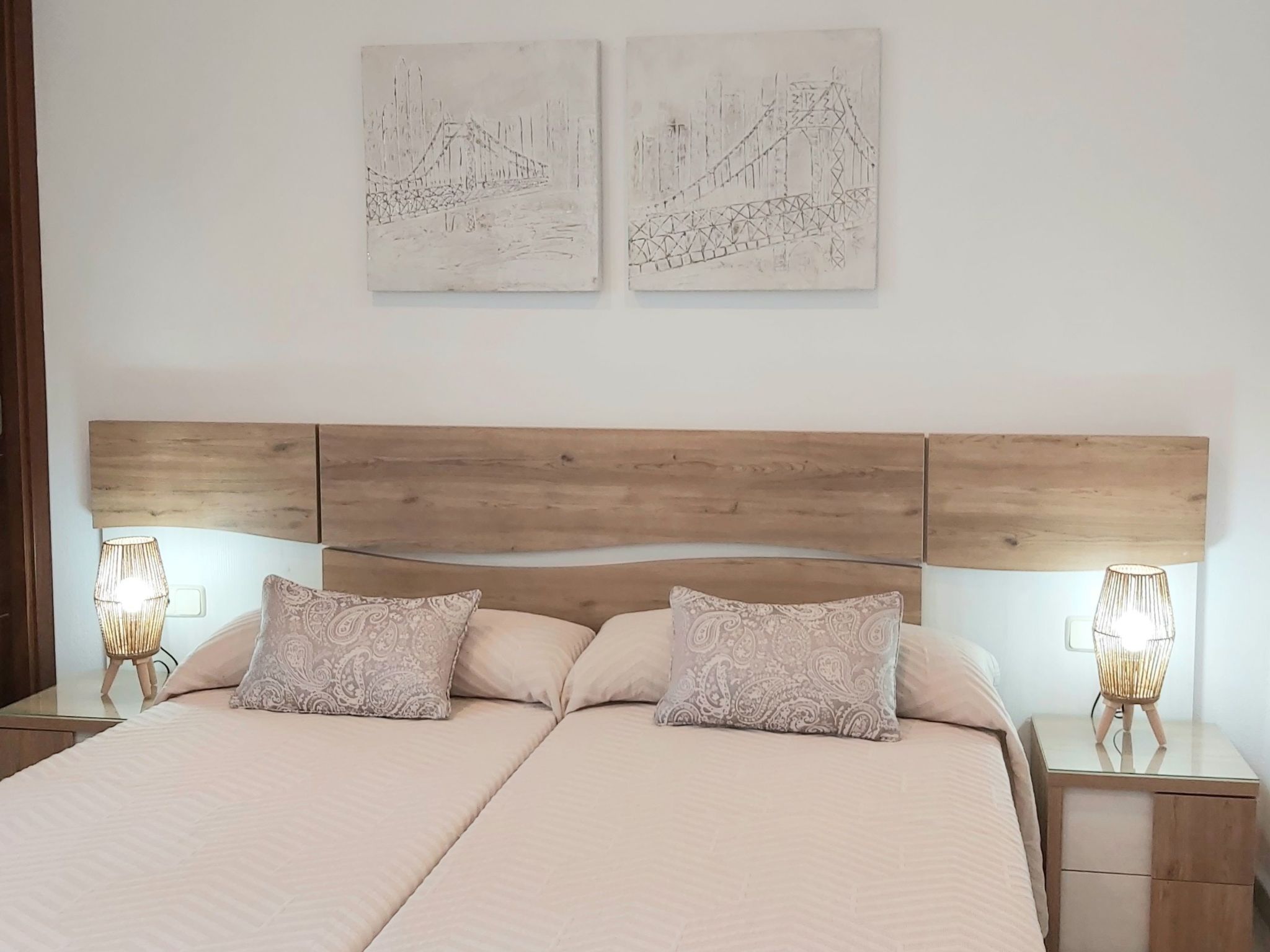 Delfin-Image-tags.info