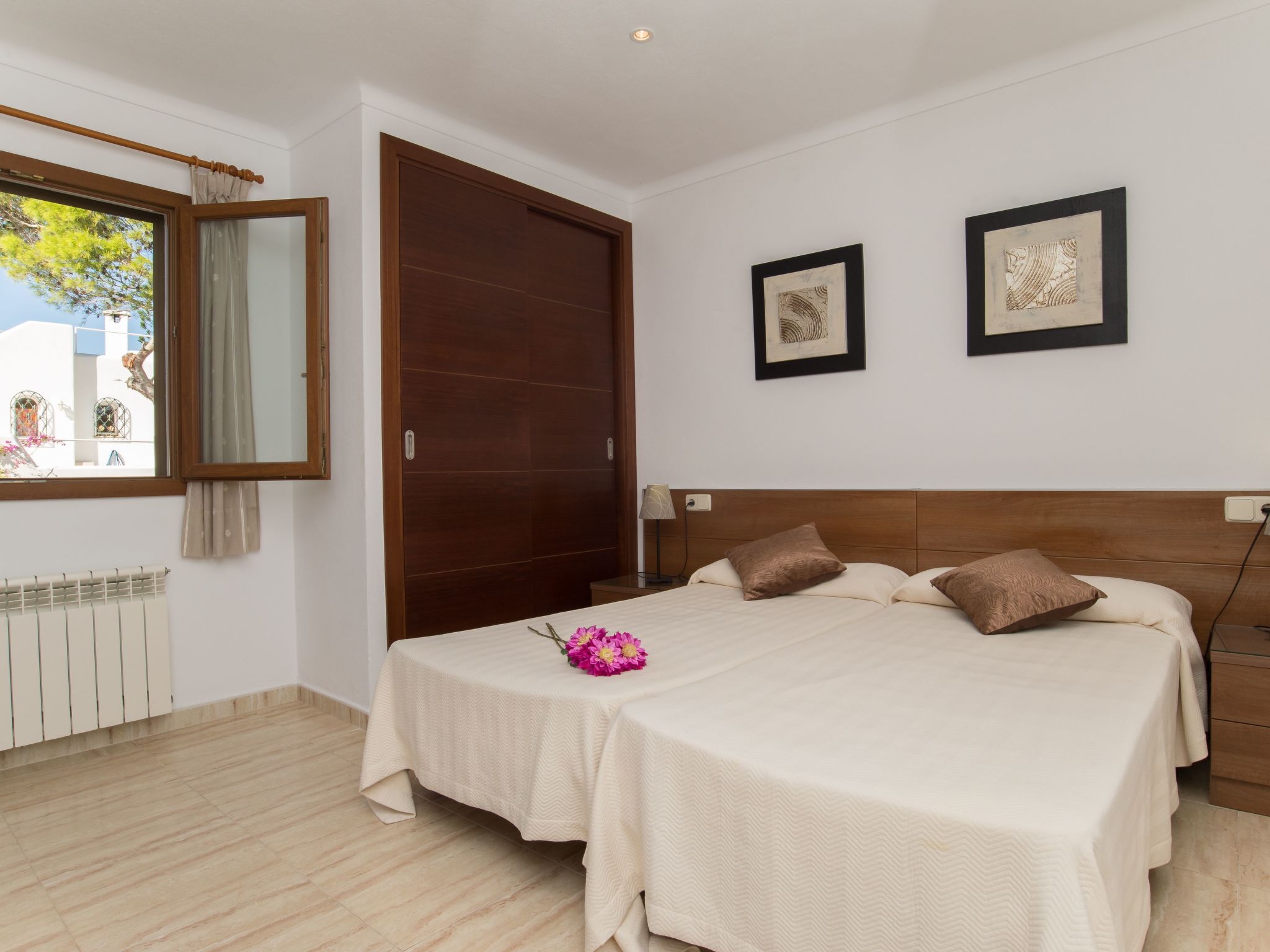 Delfin-Image-tags.info