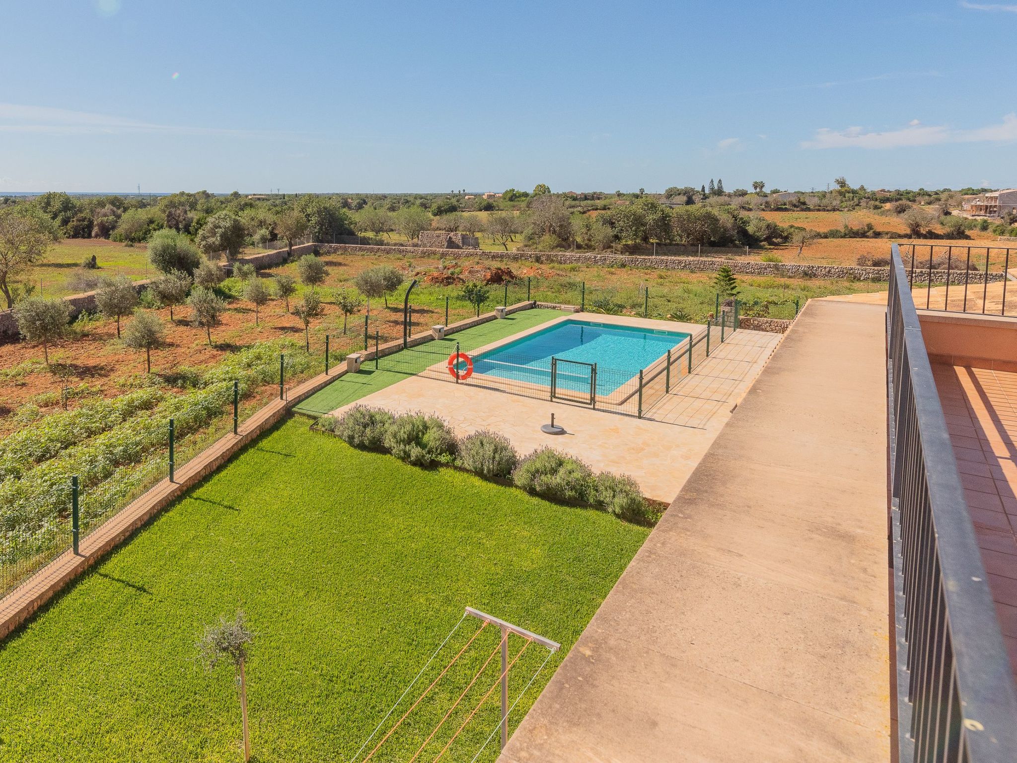 Bassa-Image-tags.info