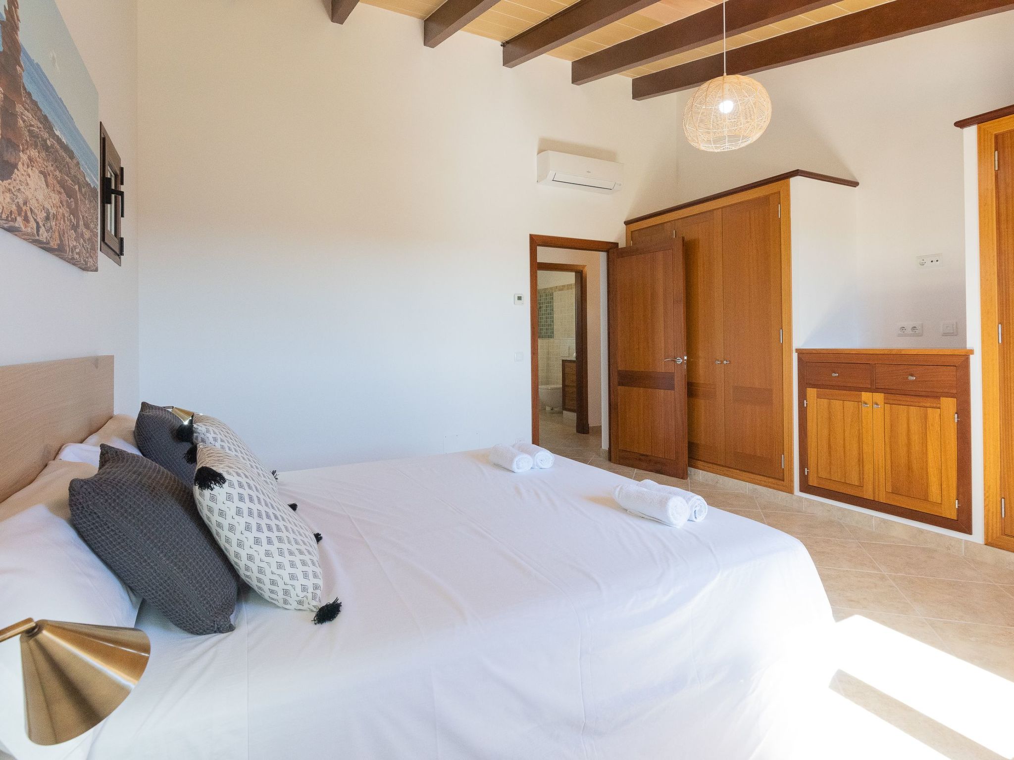 Bassa-Image-tags.info