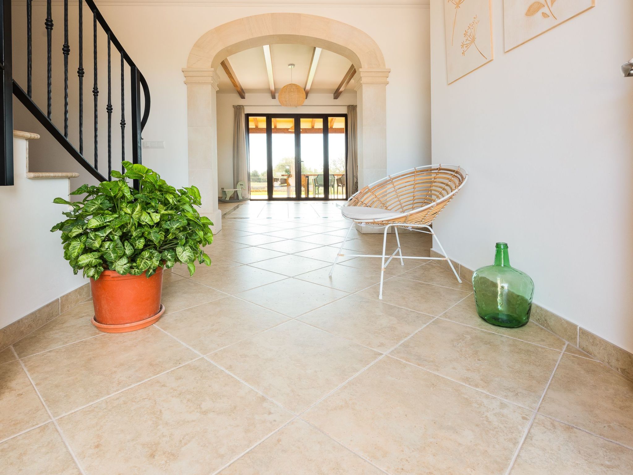 Bassa-Image-tags.info