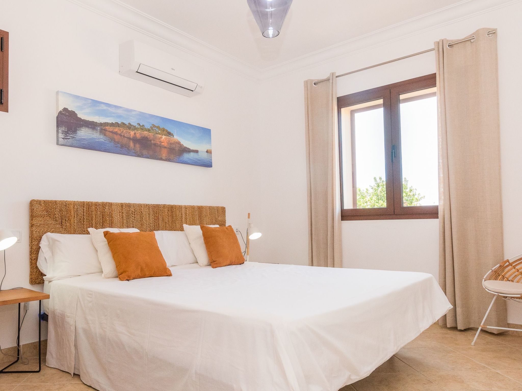 Bassa-Image-tags.info