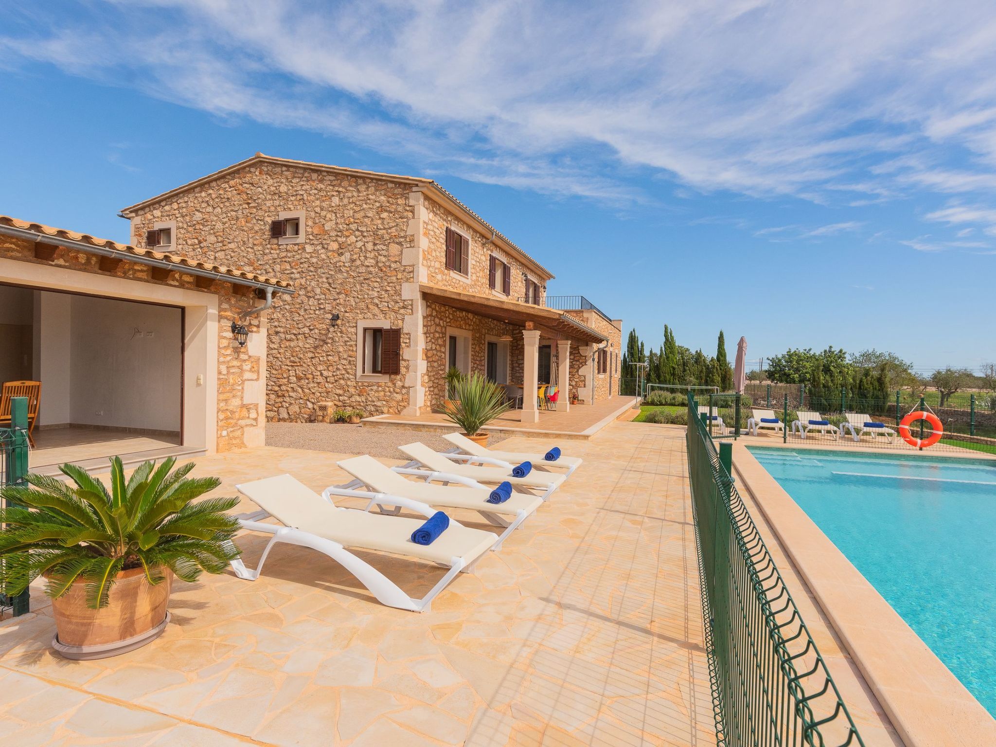 Bassa-Image-tags.info