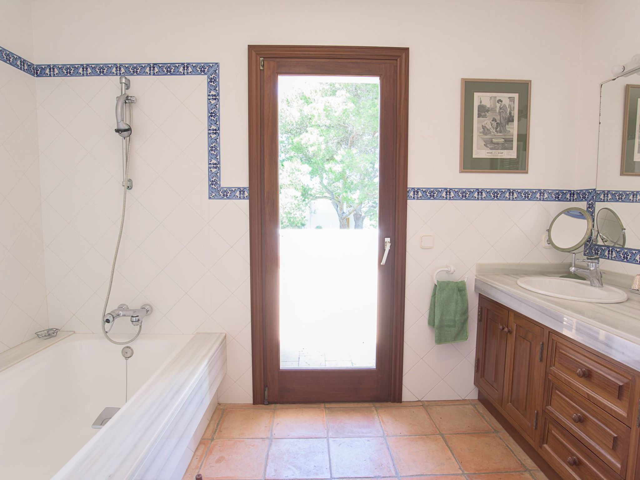 Marcial-Image-tags.info