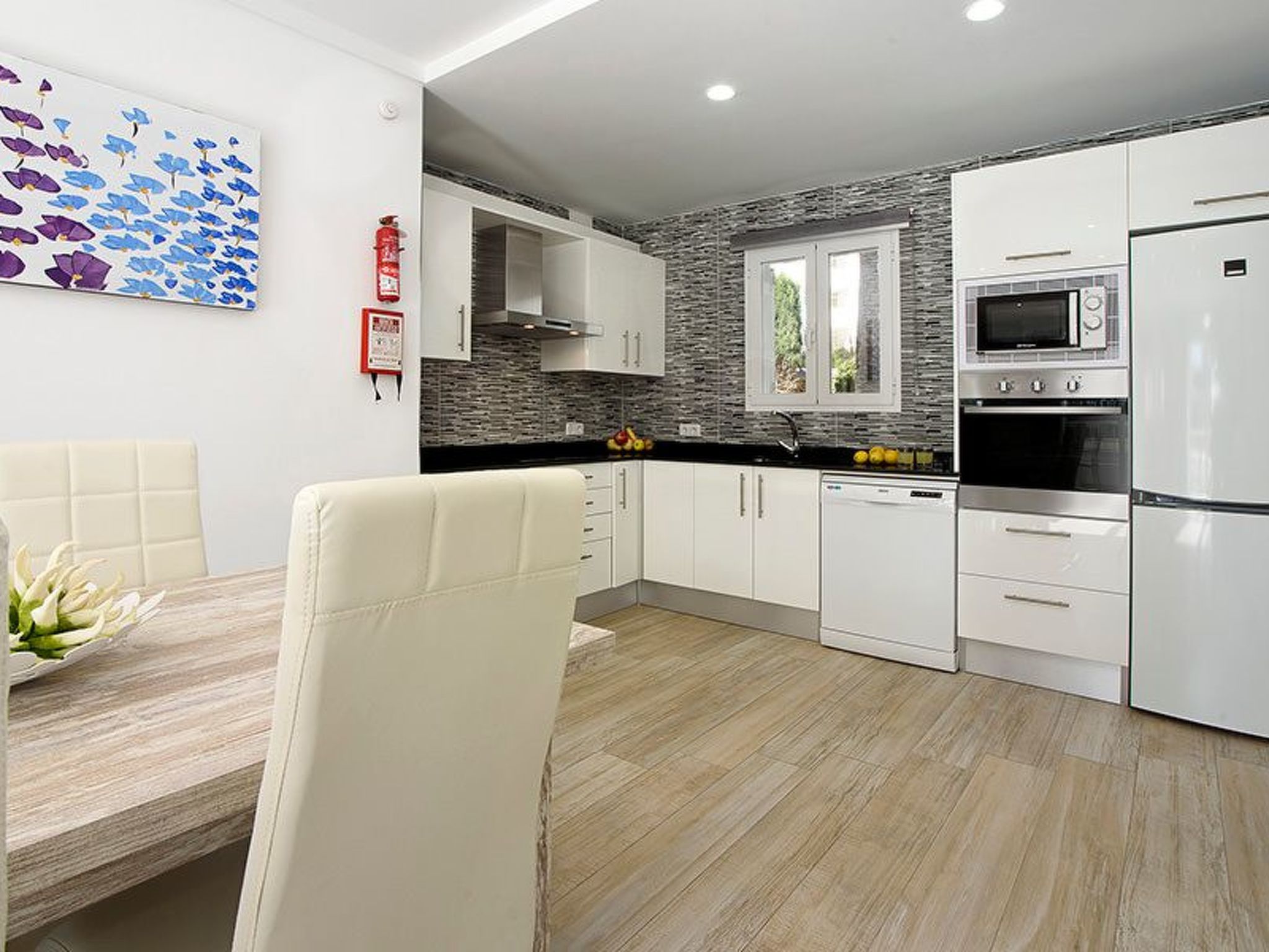 Playa Dor 5-Image-tags.info