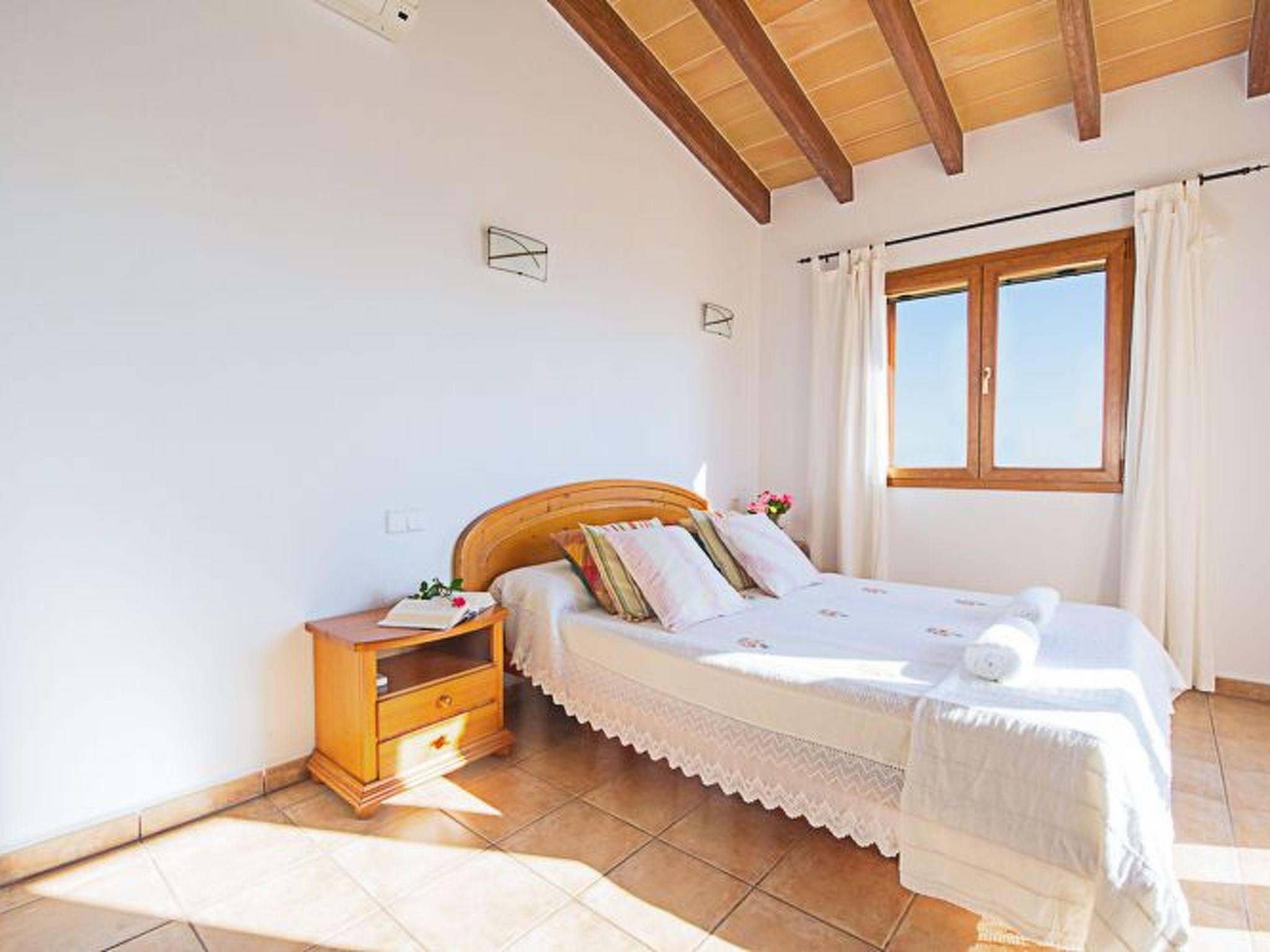 Roca Blanca-Image-tags.info