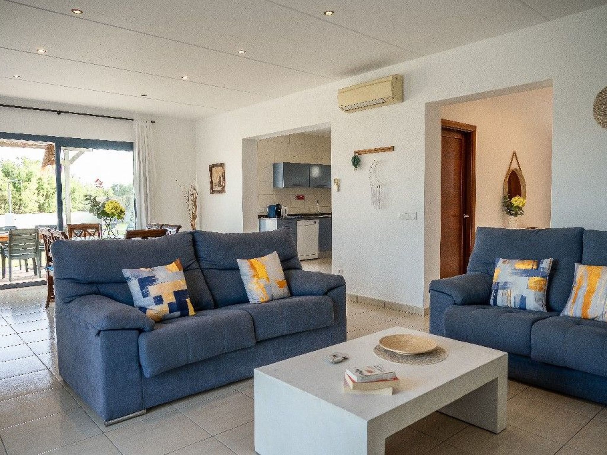 Magdalena-Image-tags.info